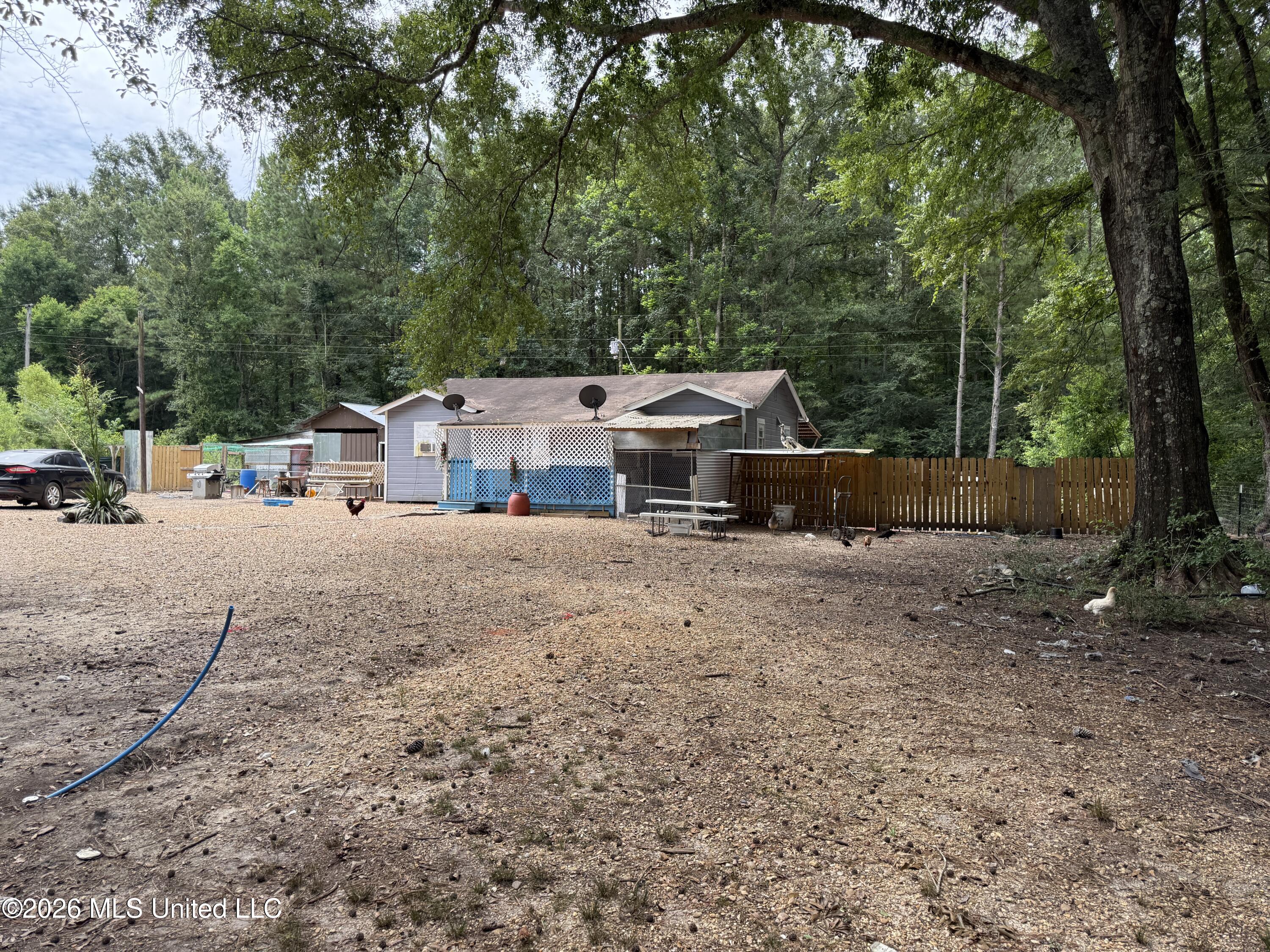 488 Dykes Road Property Photo 8