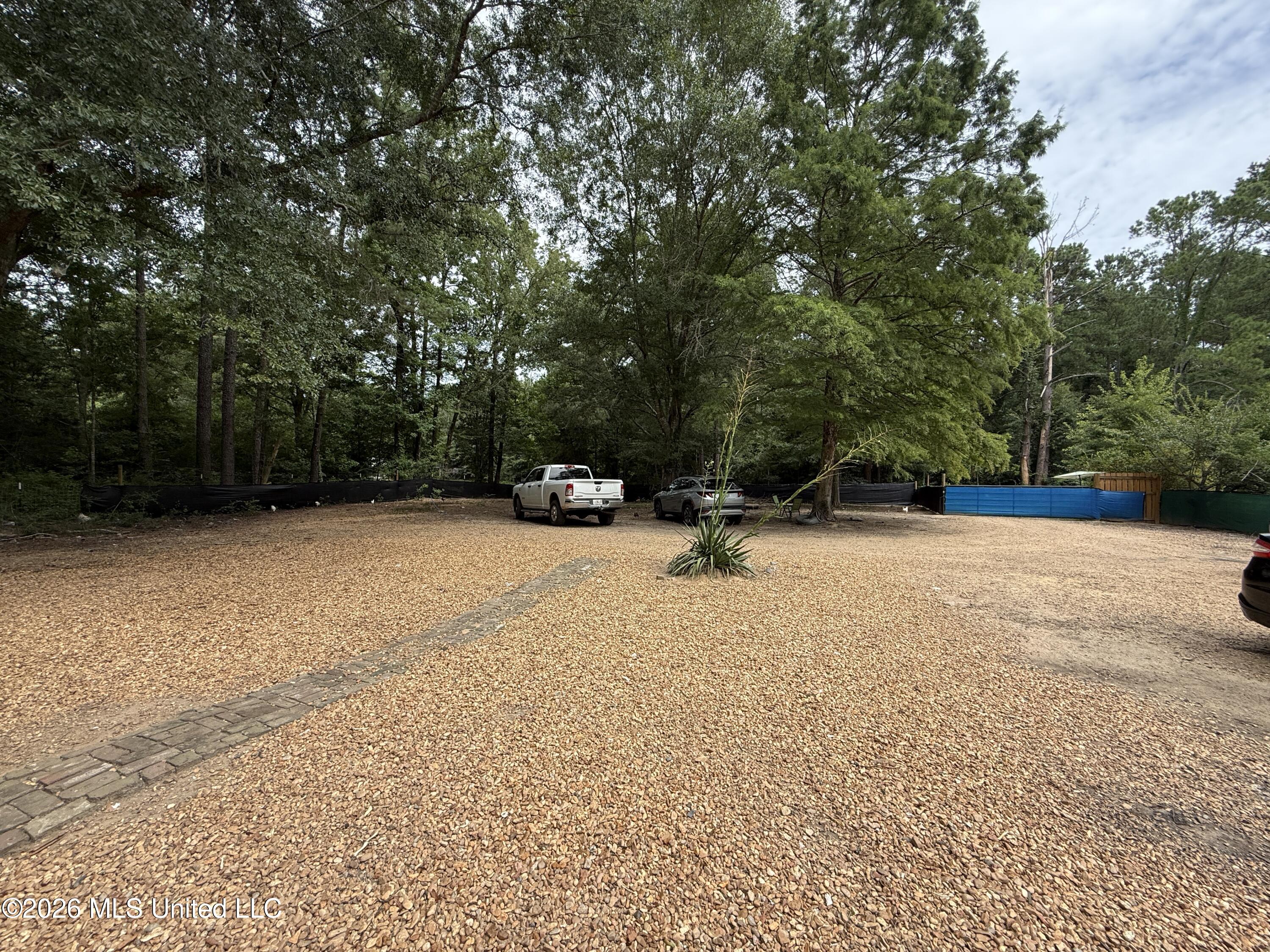 488 Dykes Road Property Photo 9