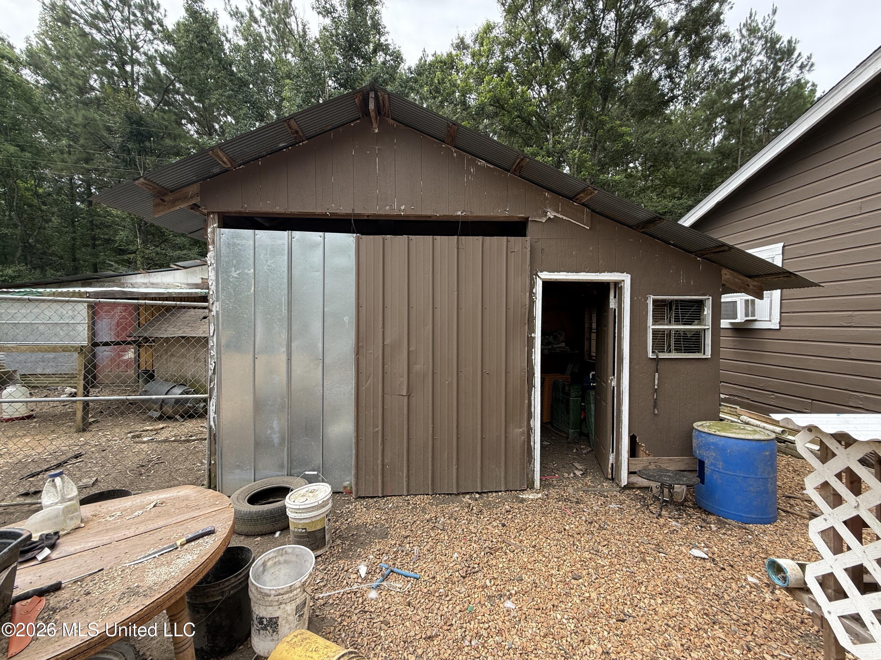 488 Dykes Road Property Photo 10
