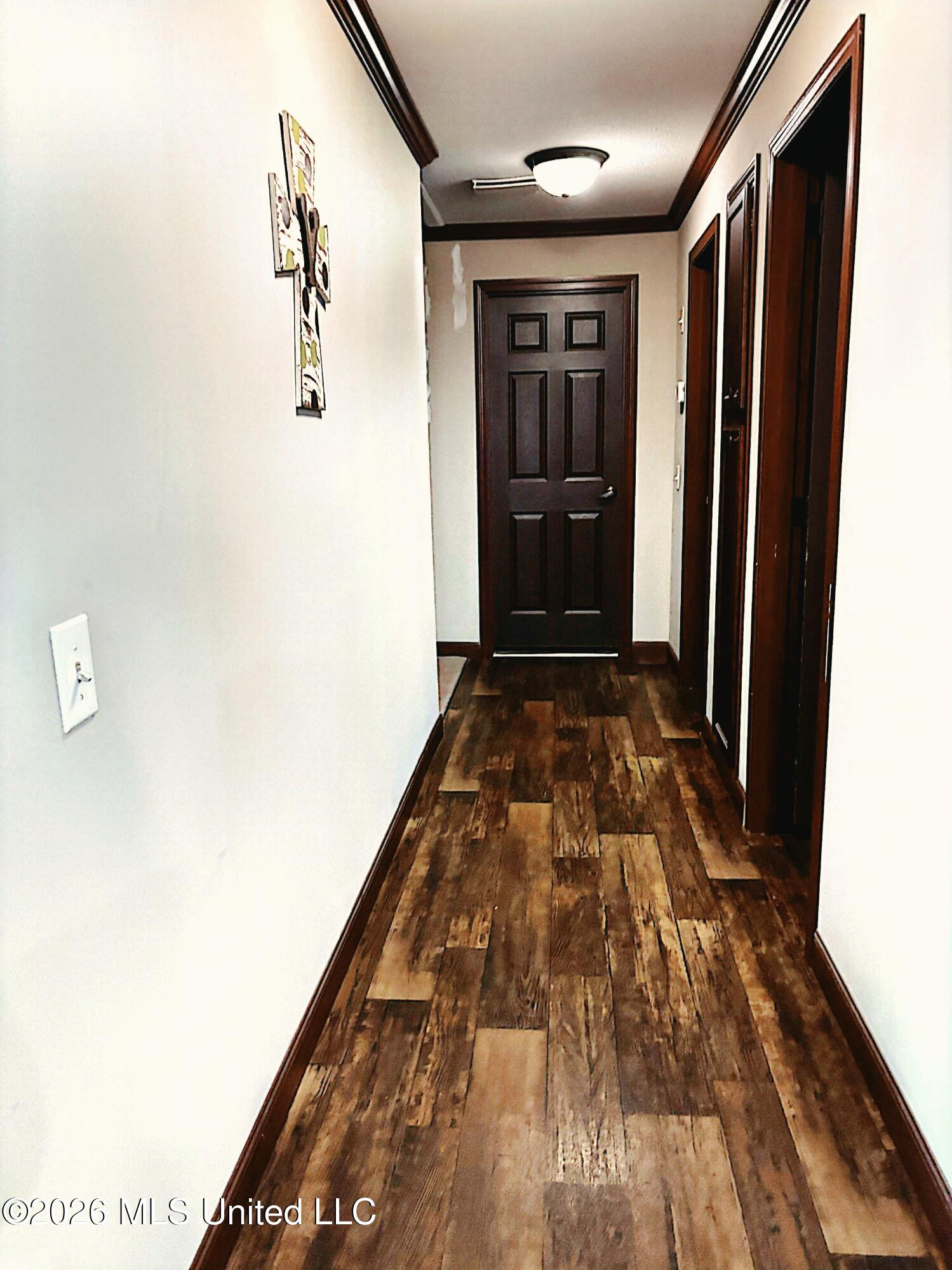 291 Henderson Road Property Photo 12