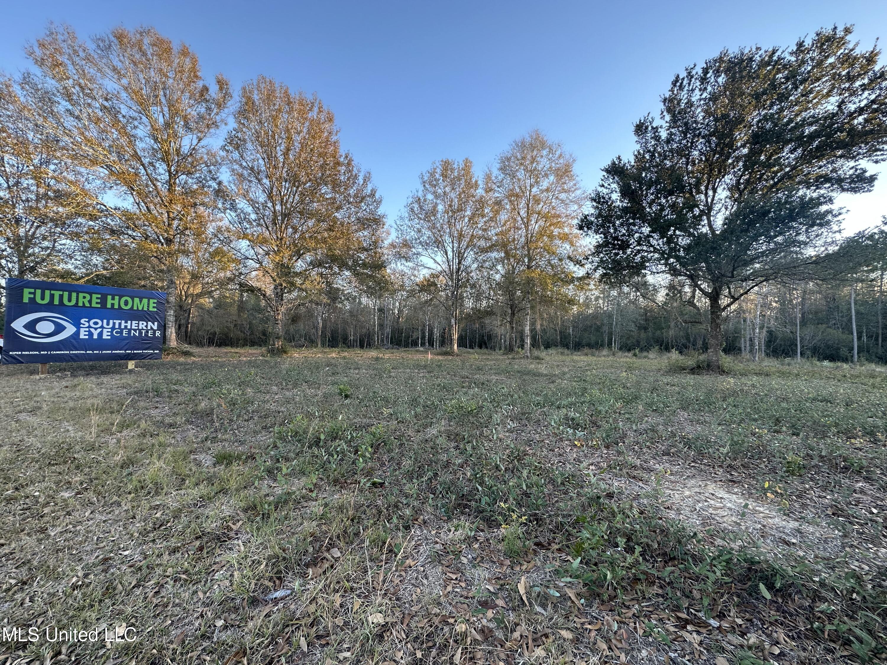 00 Highland Parkway Property Photo 9
