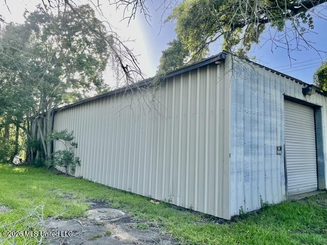 2725 26th Avenue Property Photo 7