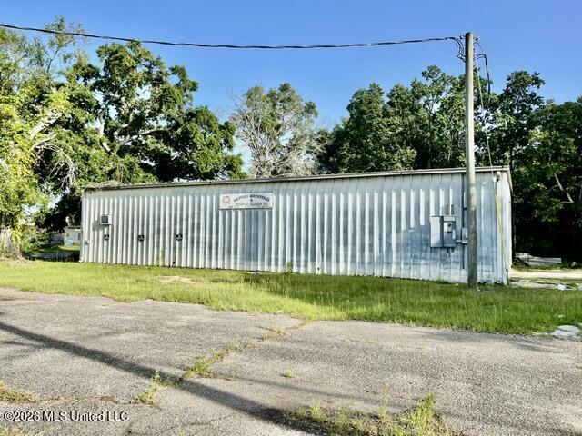 2725 26th Avenue Property Photo 11