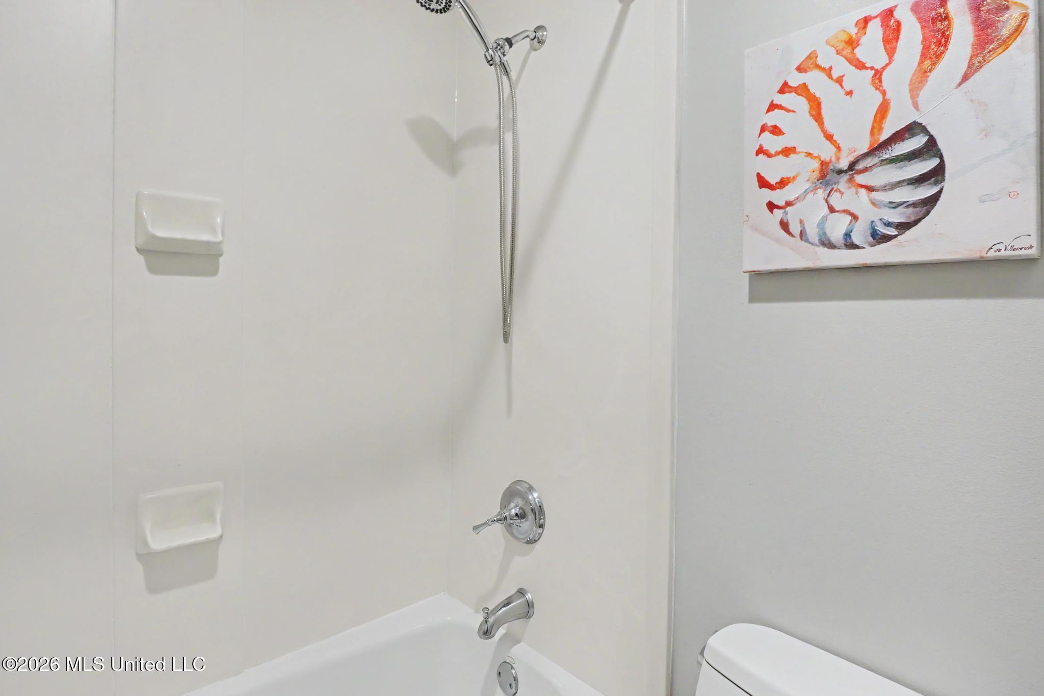 2668 Beach Boulevard Property Photo 15