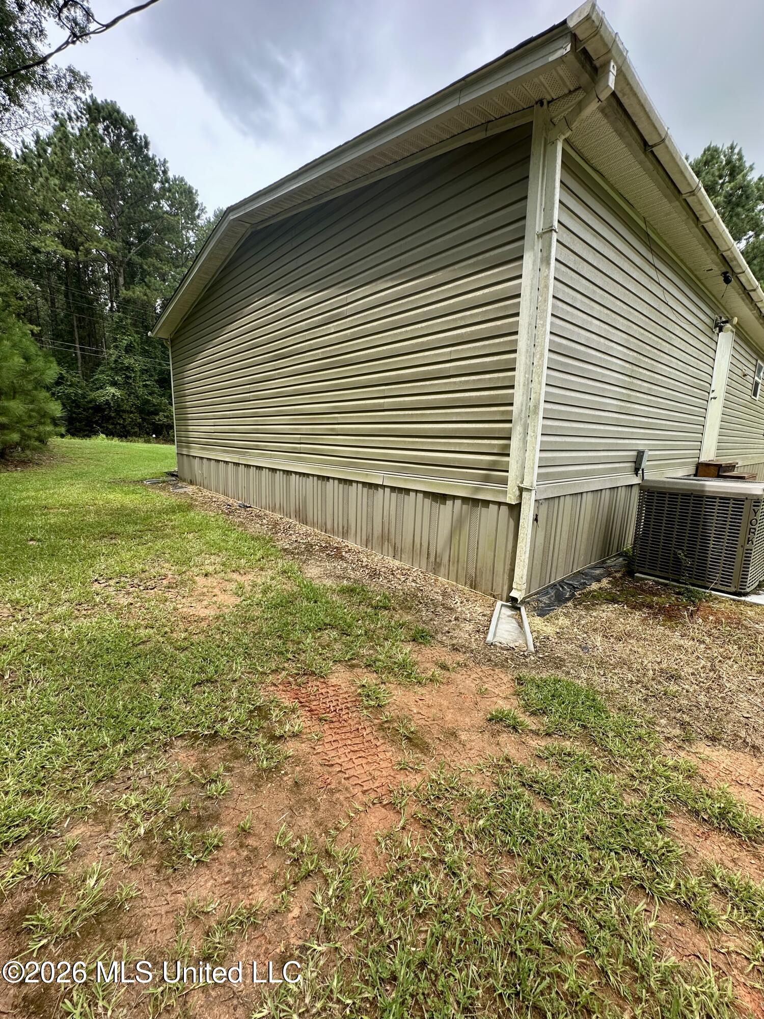95 County Road 14 Property Photo 6