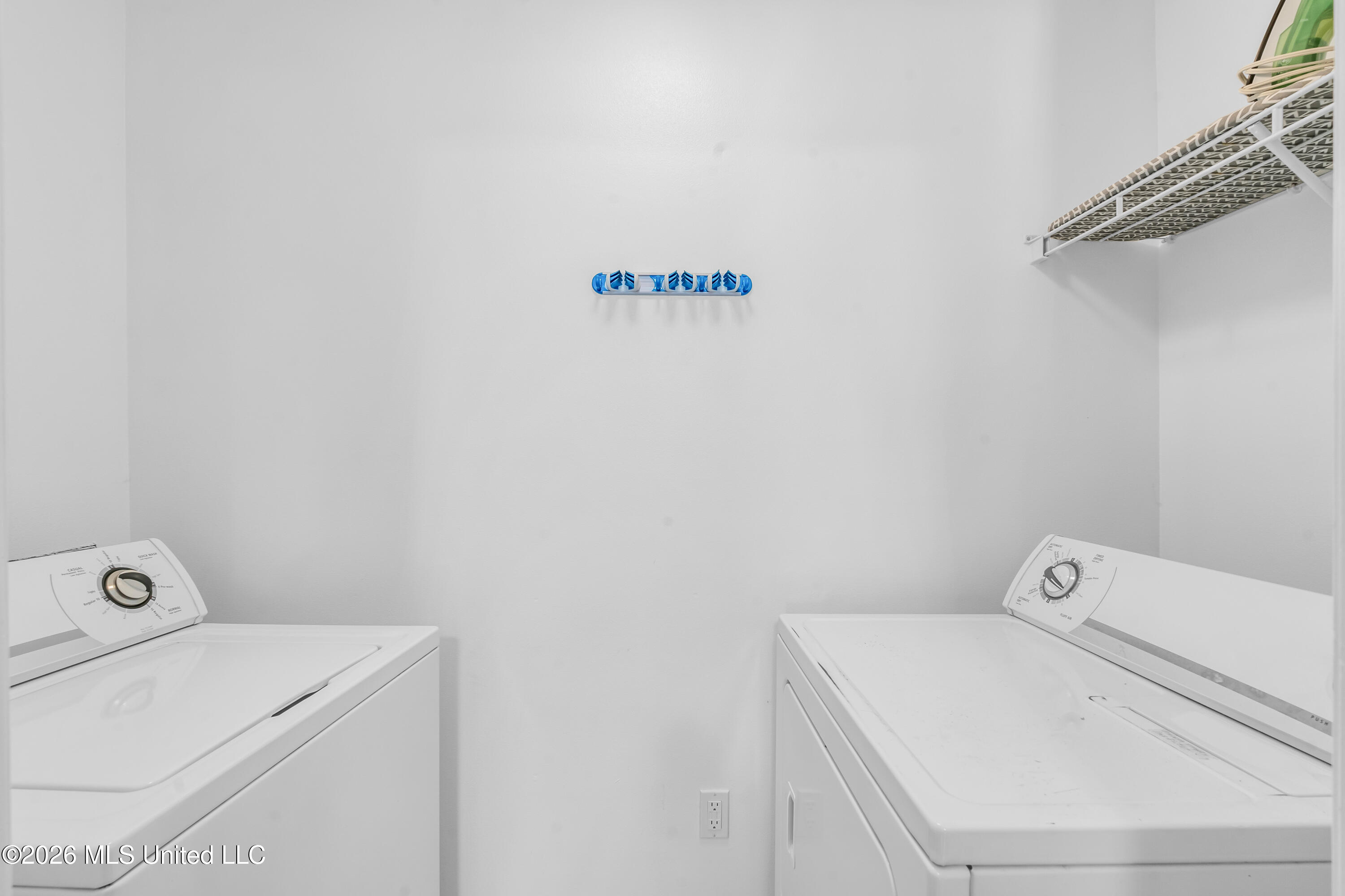 329 Davis Street Property Photo 17