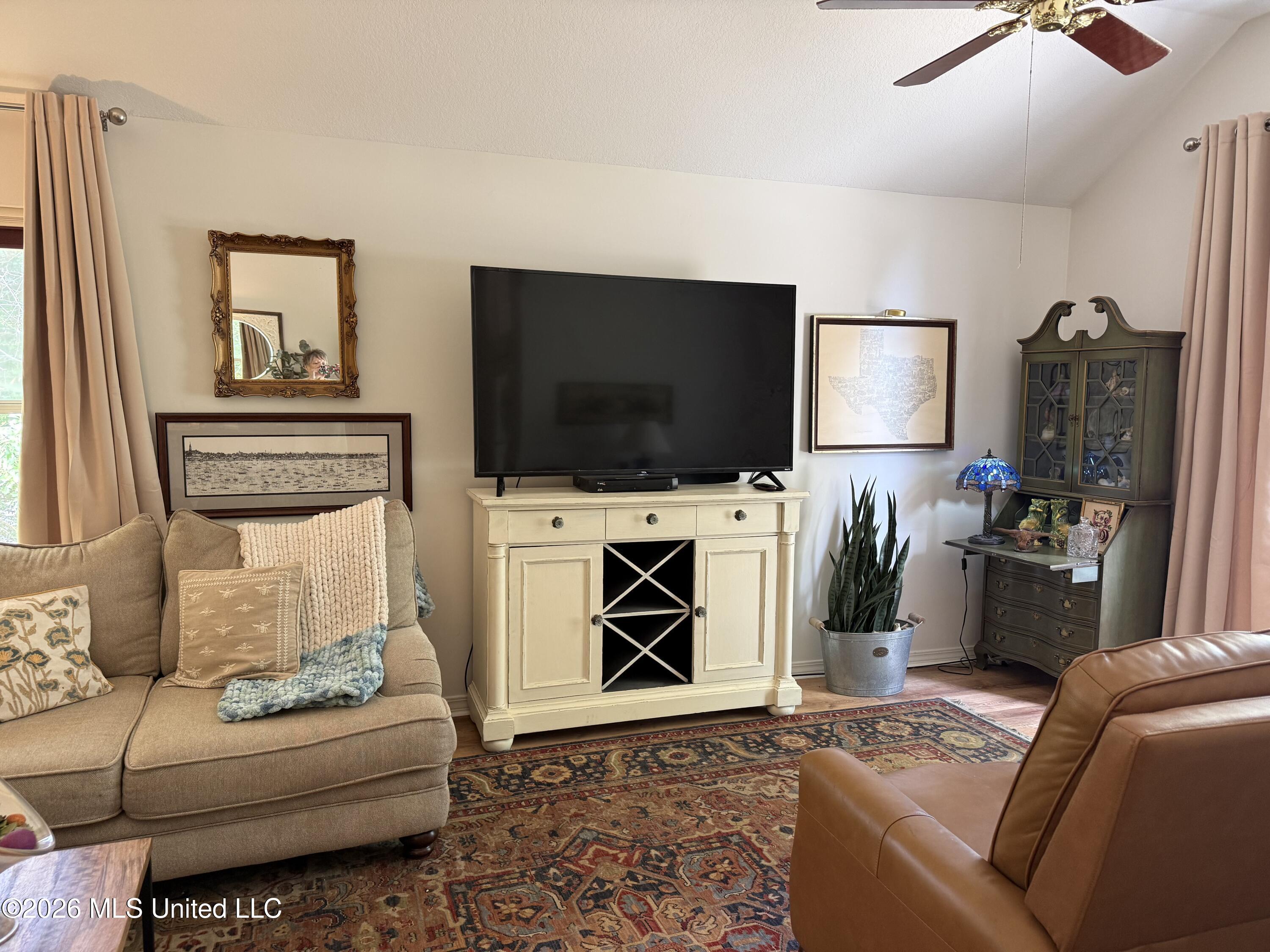 13540 Tara Hills Circle Property Photo 11