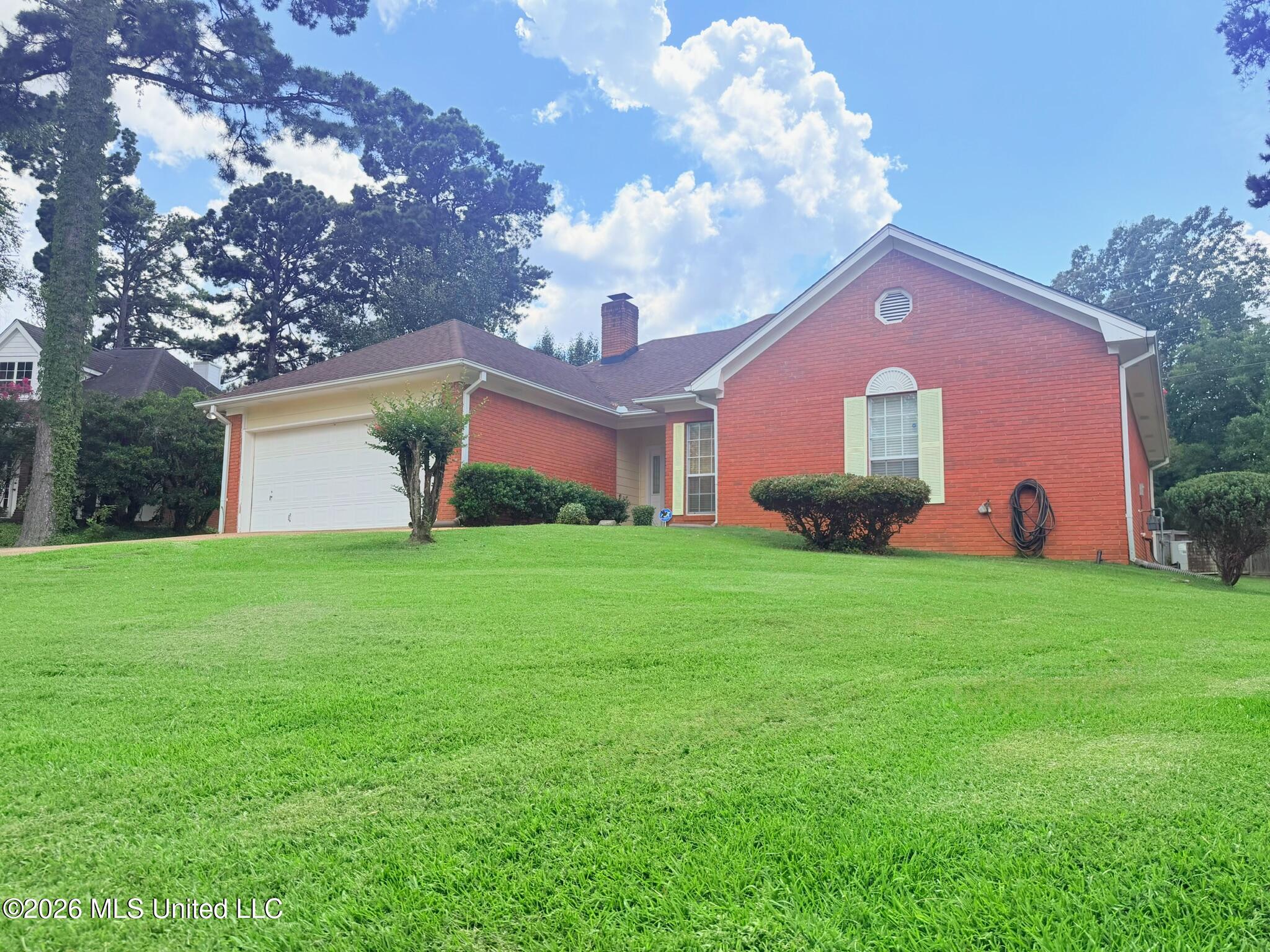 403 Autumn Creek Property Photo 2