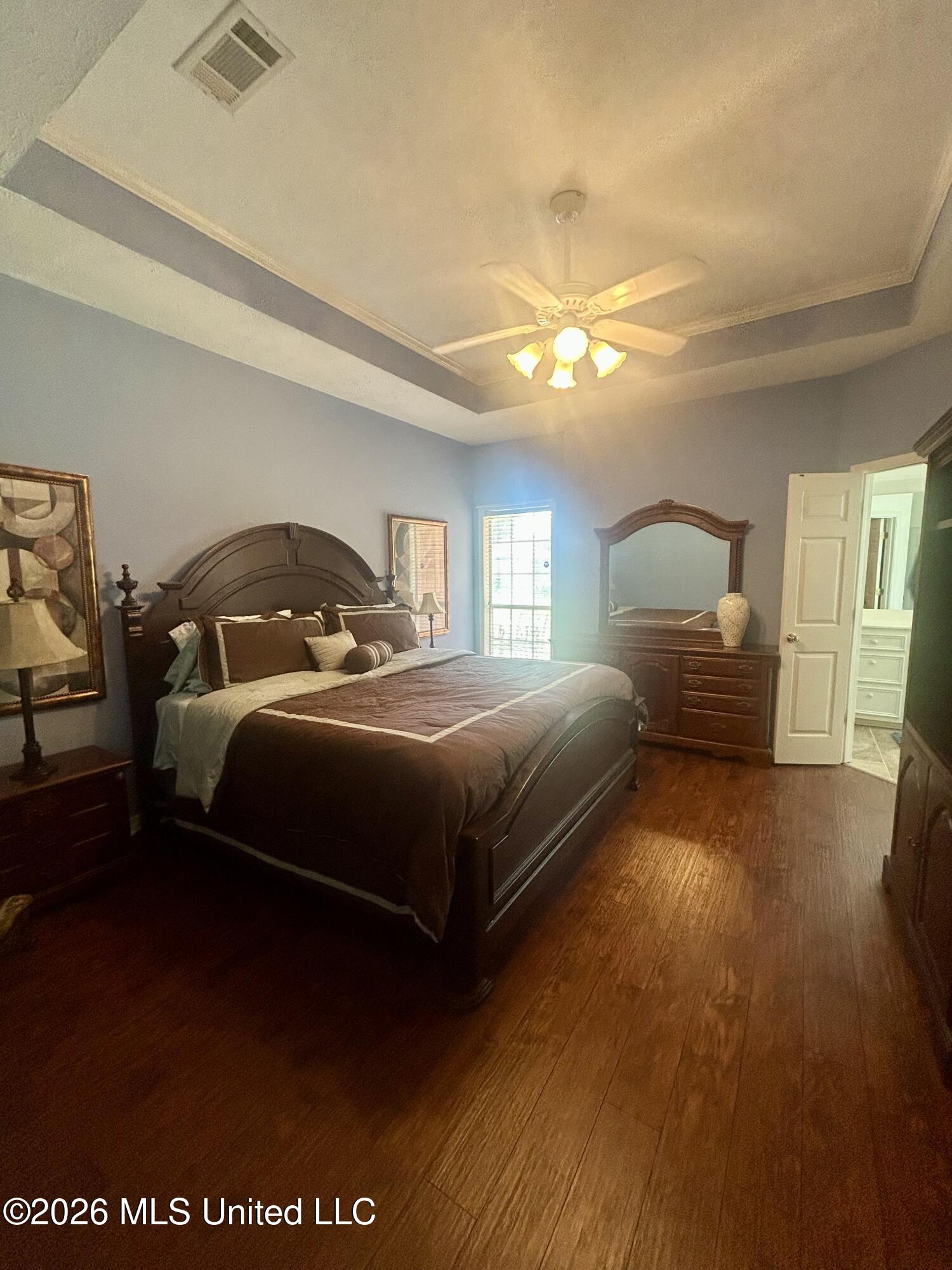 403 Autumn Creek Property Photo 9