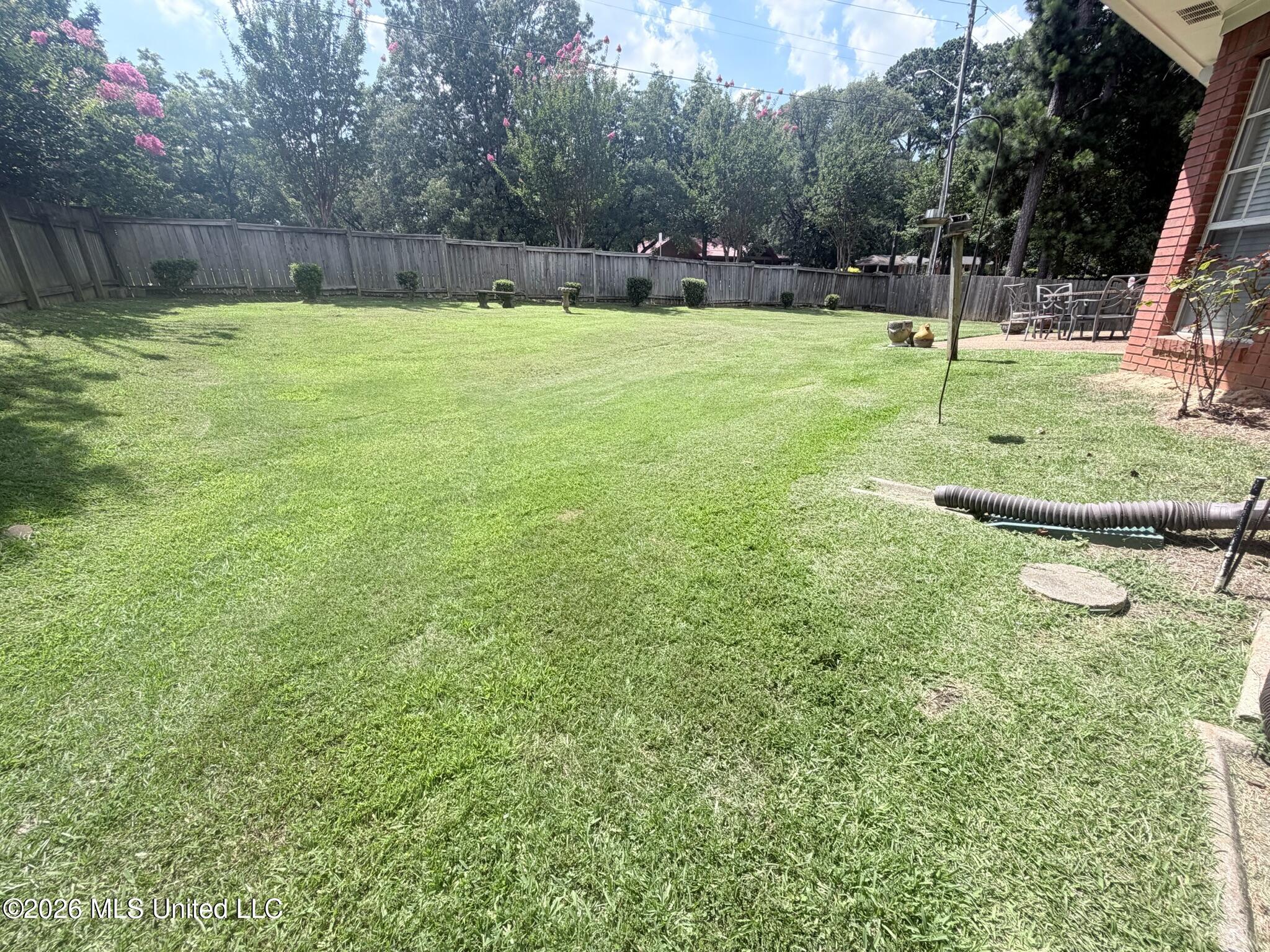 403 Autumn Creek Property Photo 35