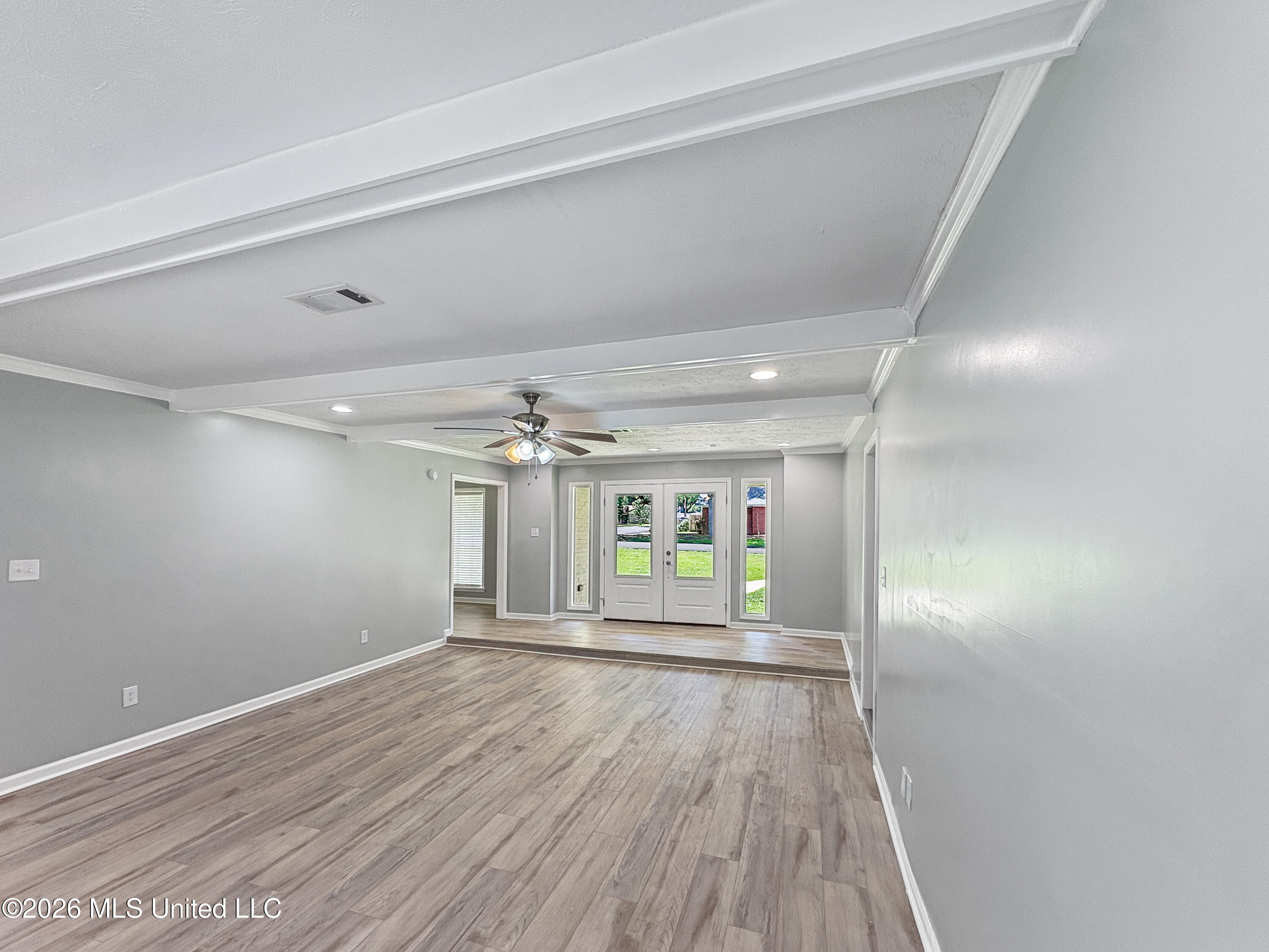 200 Poplar Drive Property Photo 8