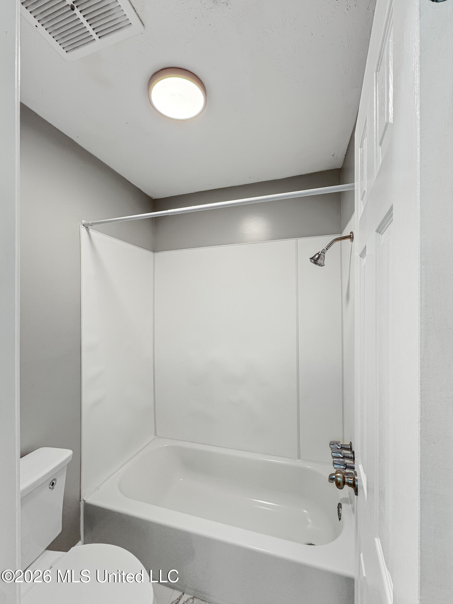 200 Poplar Drive Property Photo 17