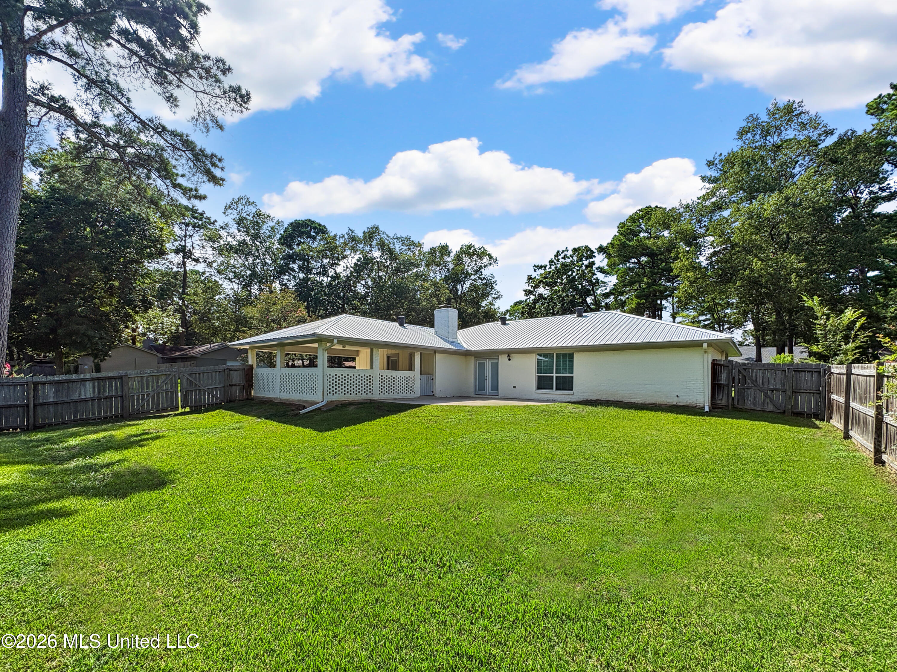 200 Poplar Drive Property Photo 23