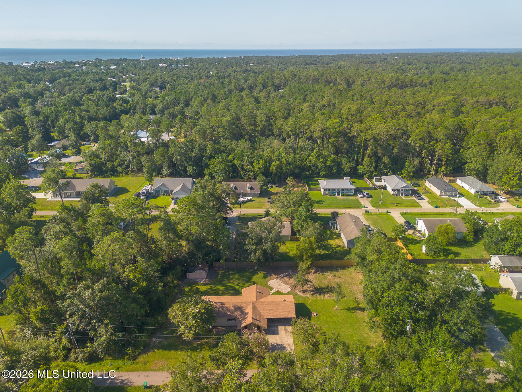 225 Trout Street Property Photo 7