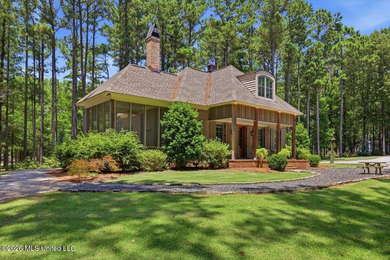 103 Lakeshore Cove Property Photo 4