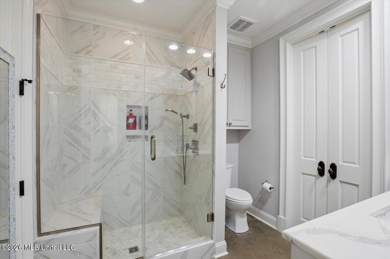 103 Lakeshore Cove Property Photo 25