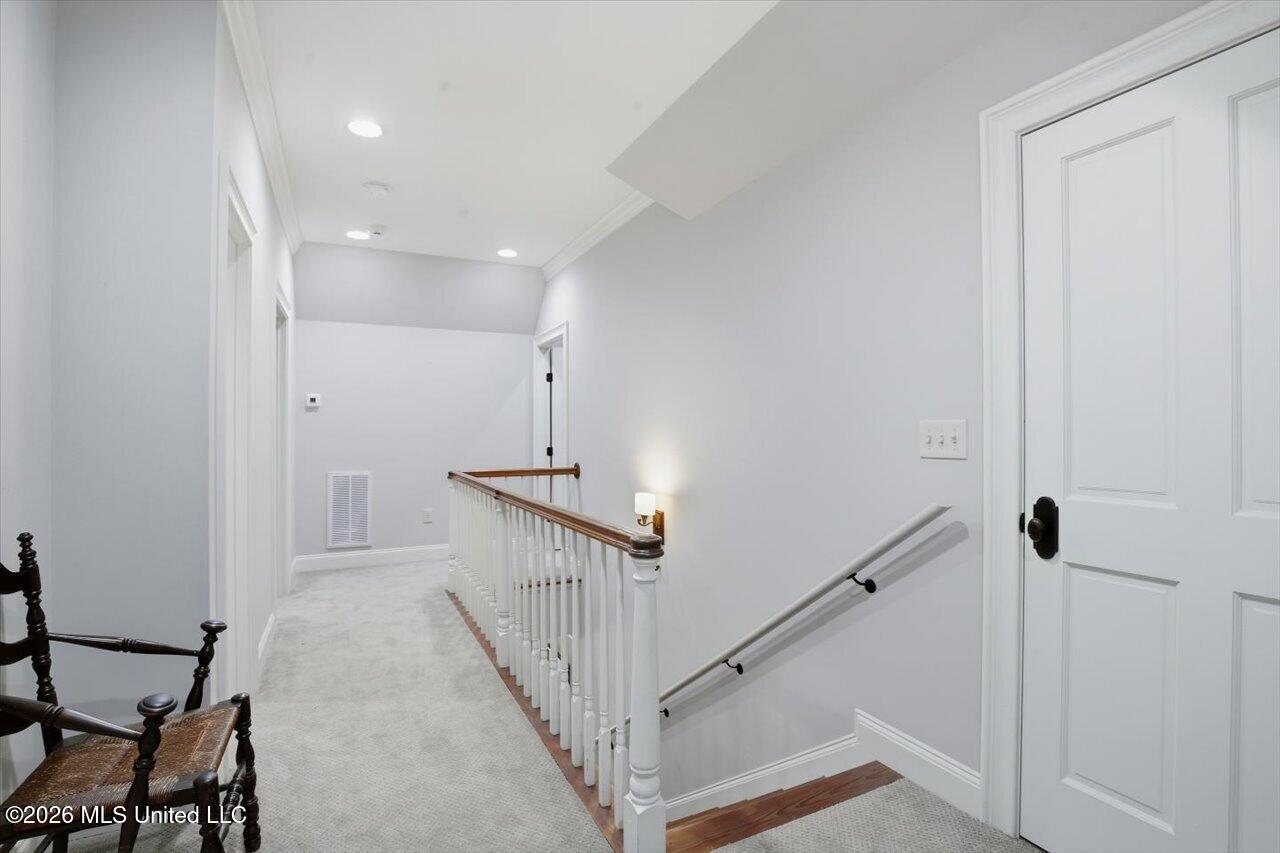 103 Lakeshore Cove Property Photo 28