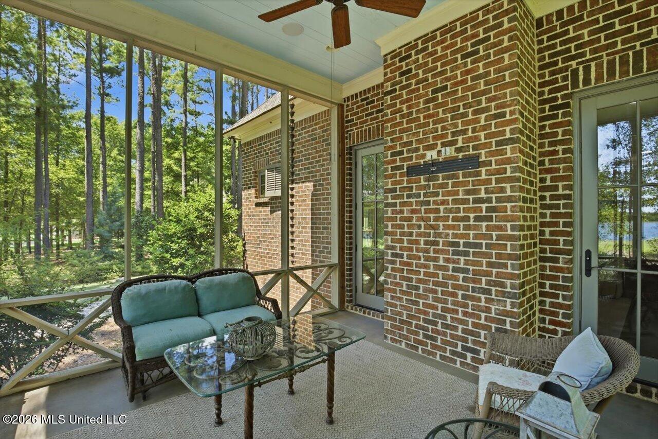103 Lakeshore Cove Property Photo 35