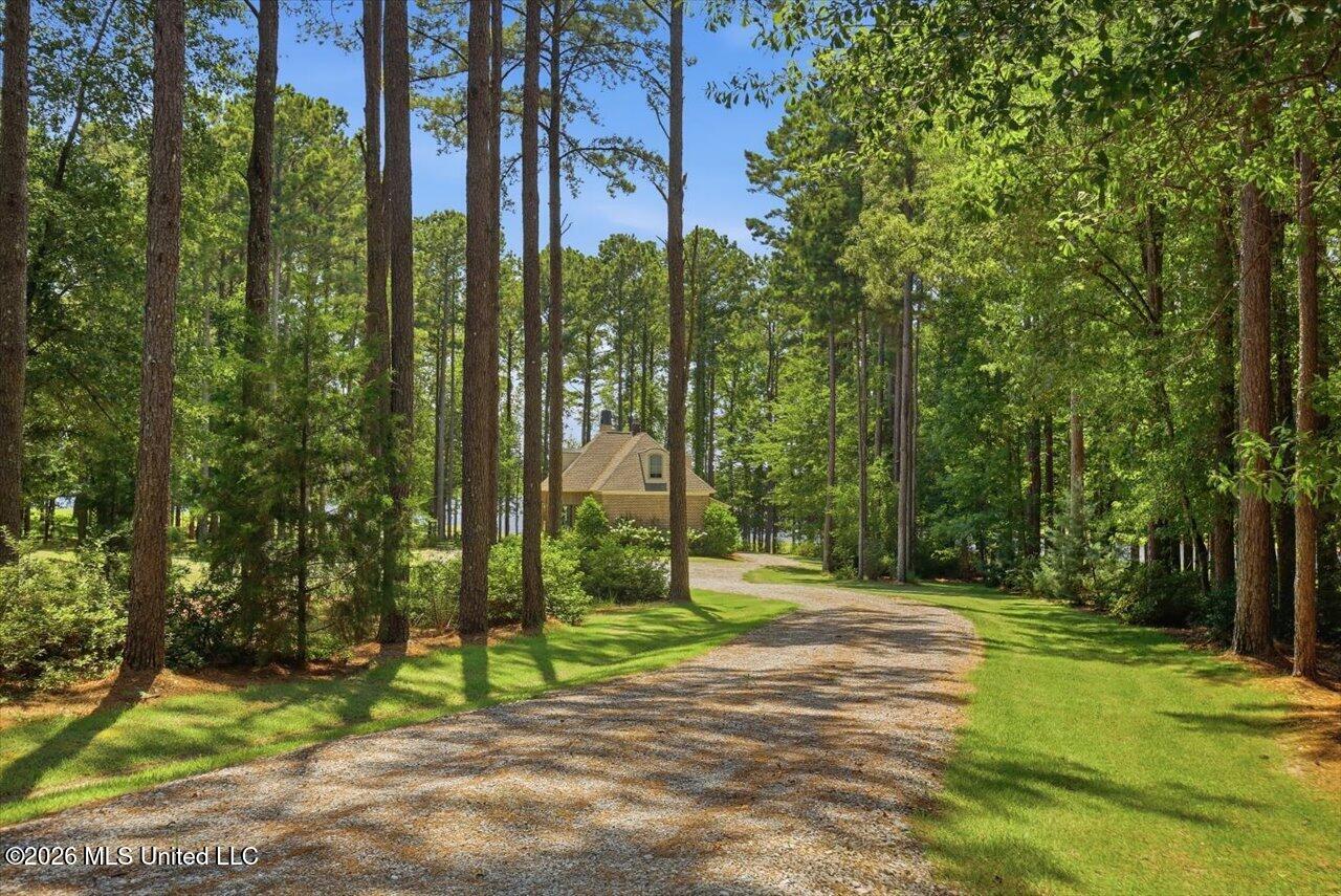 103 Lakeshore Cove Property Photo 49
