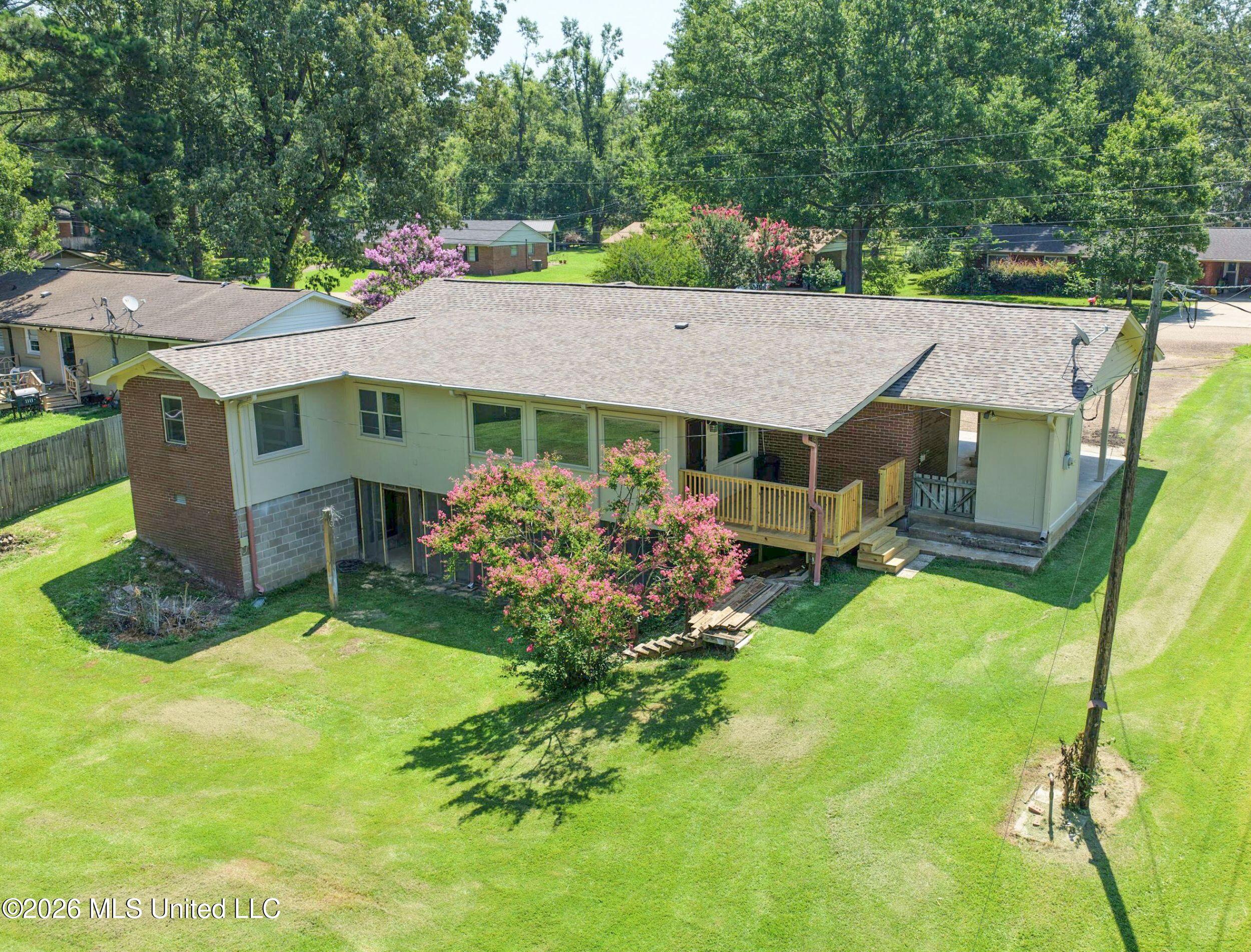 256 Pollard Street Property Photo 11