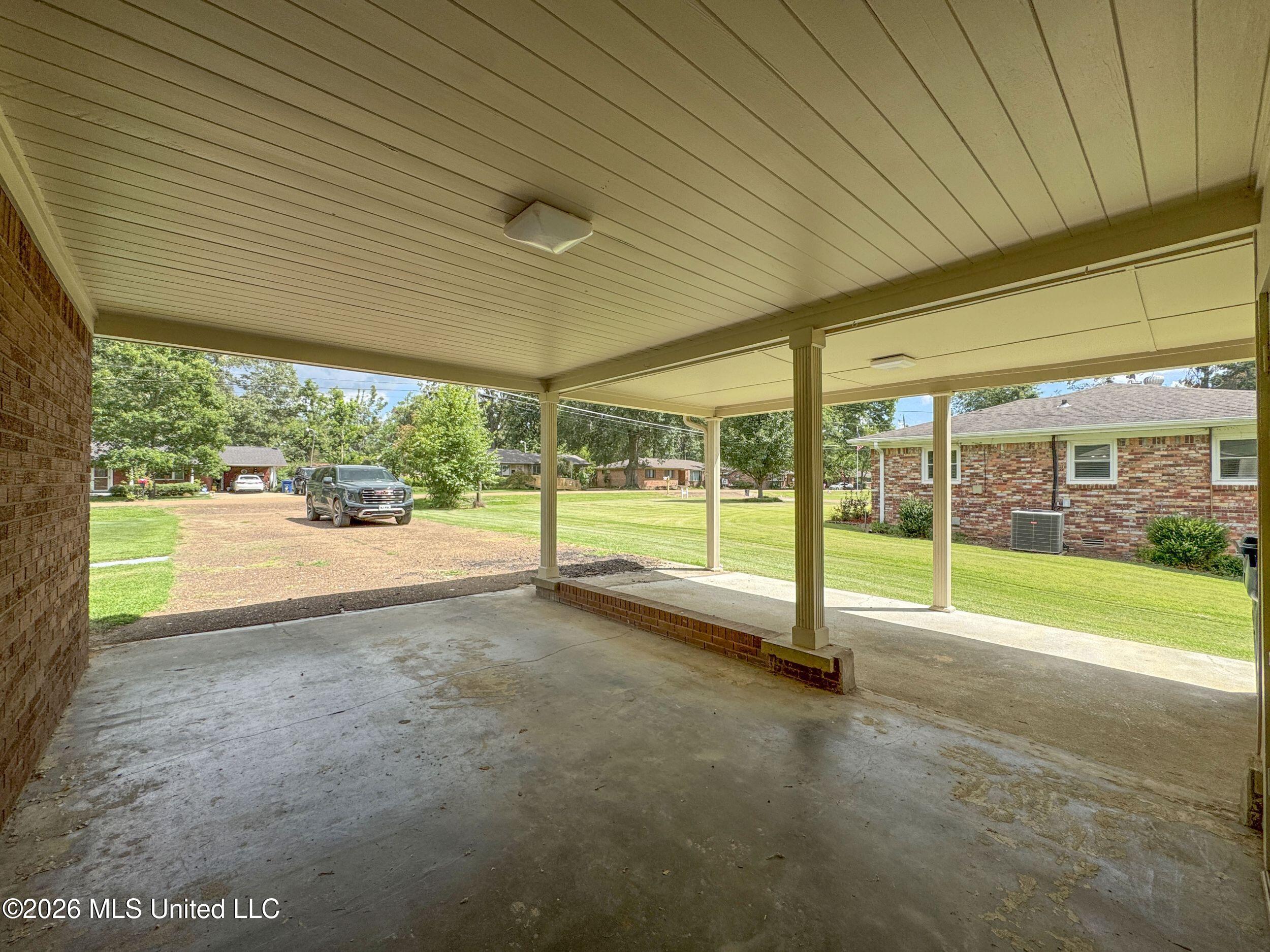 256 Pollard Street Property Photo 31