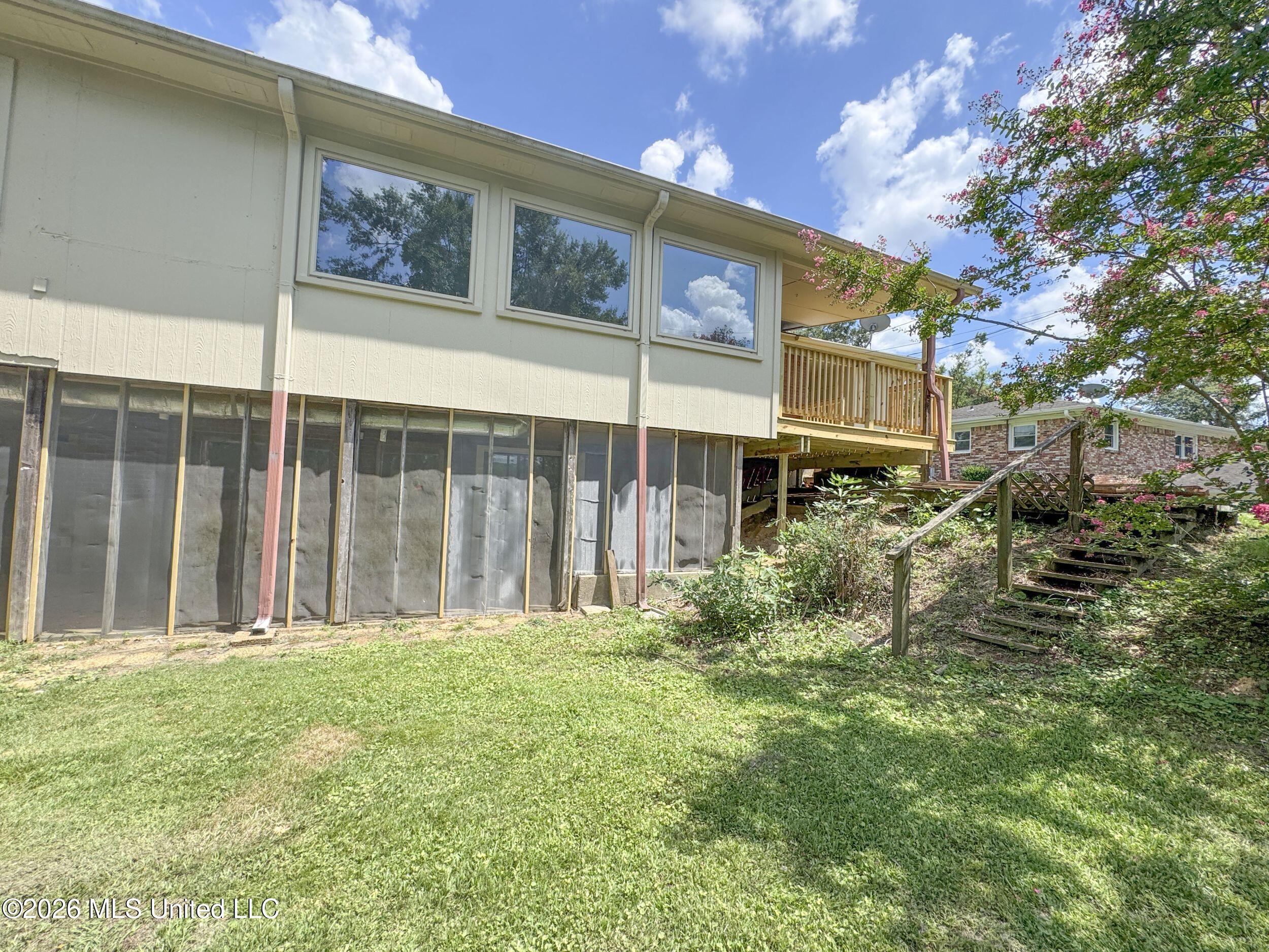 256 Pollard Street Property Photo 41