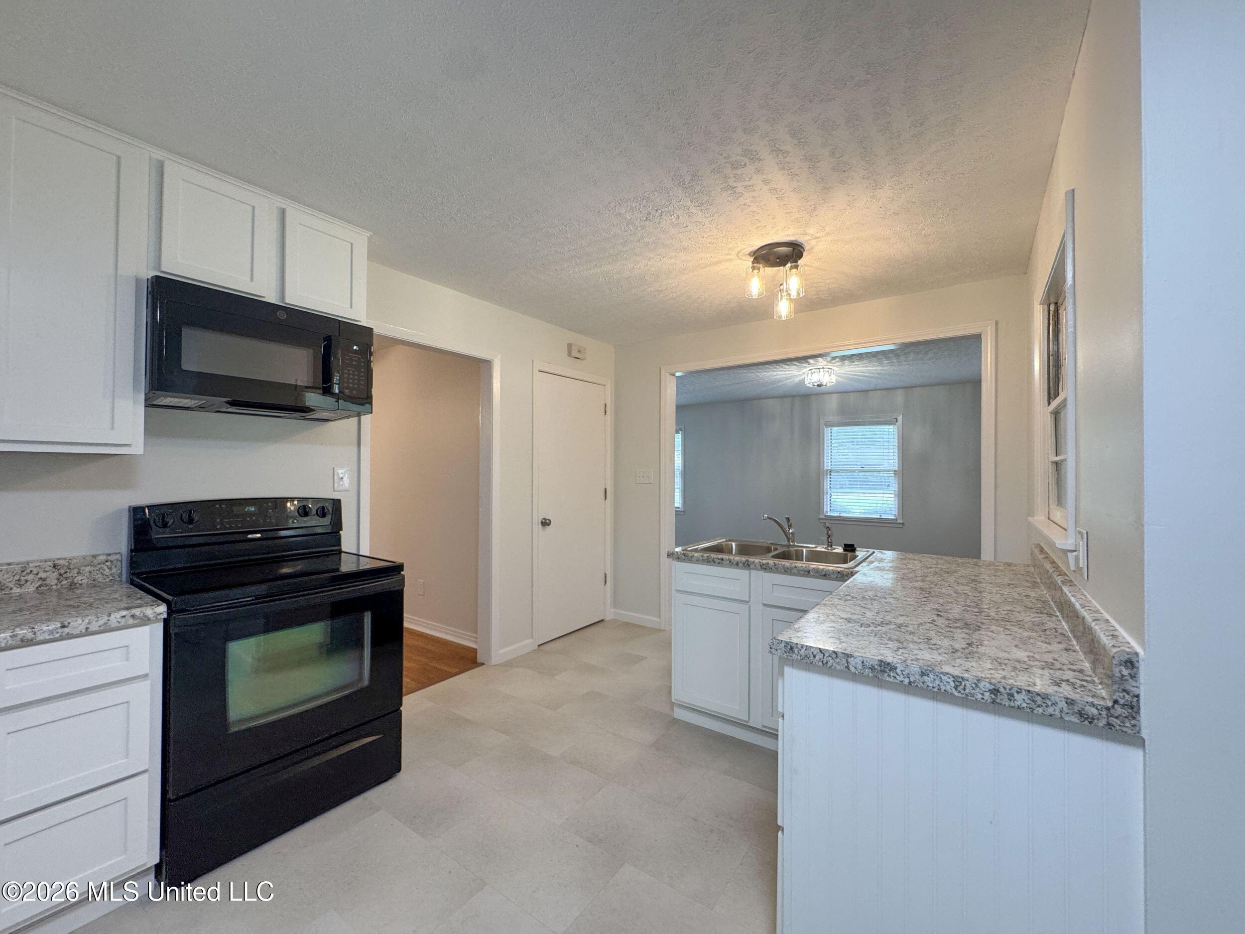 256 Pollard Street Property Photo 54