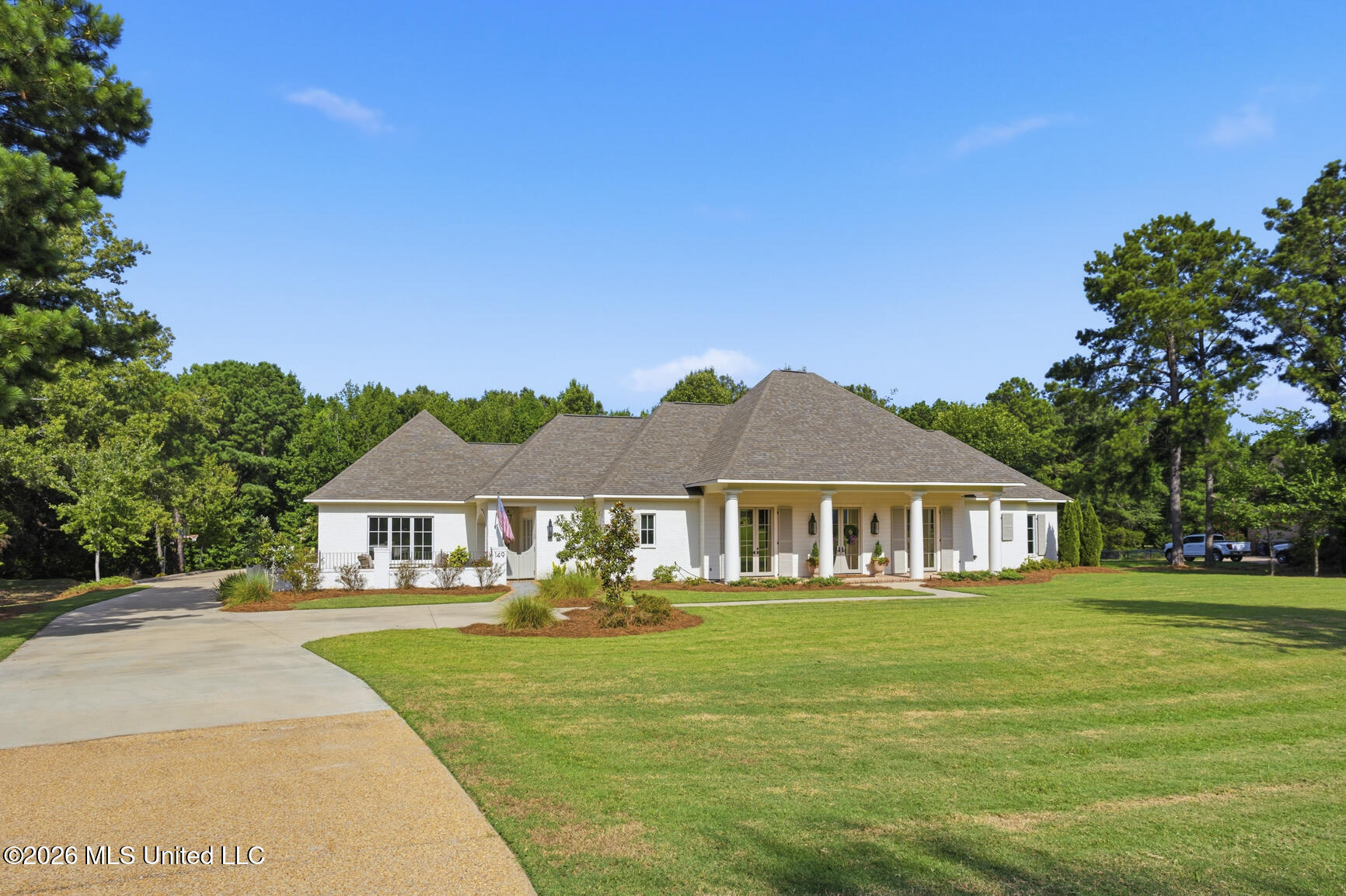 149 Calumet Drive Property Photo 3