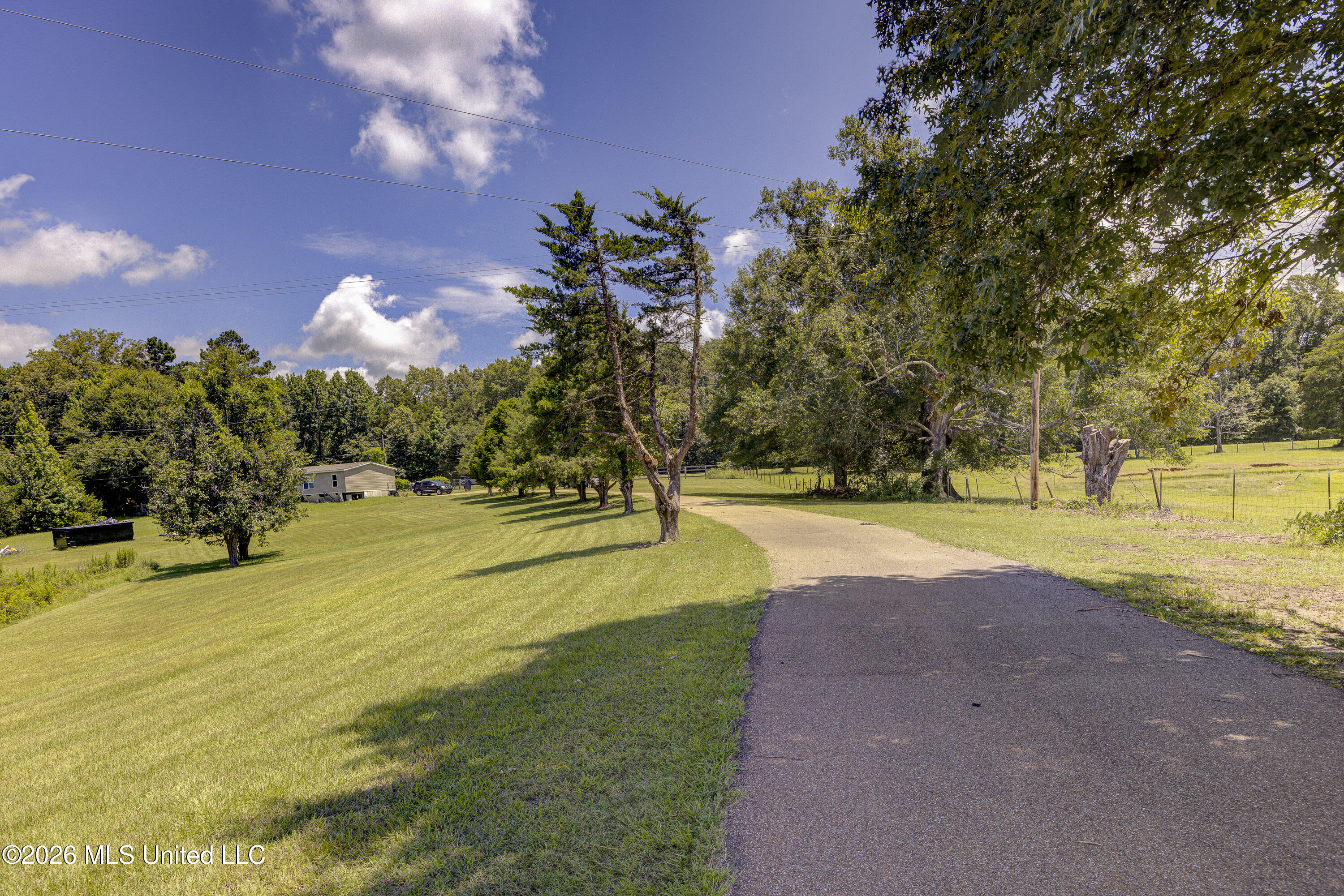 4757 Highway 27 Property Photo 45