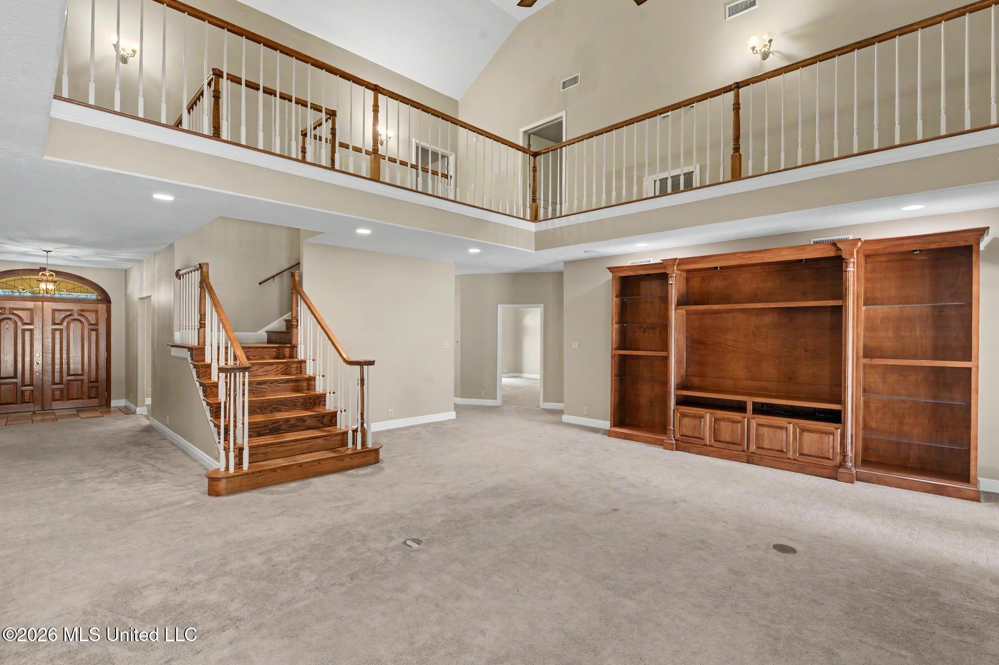 7504 Park Ridge Drive Property Photo 5