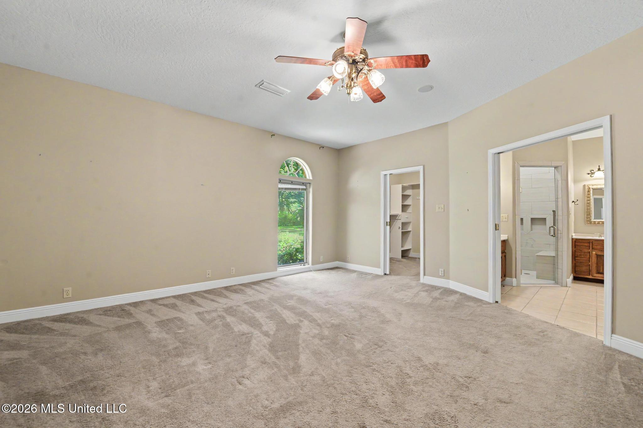 7504 Park Ridge Drive Property Photo 19