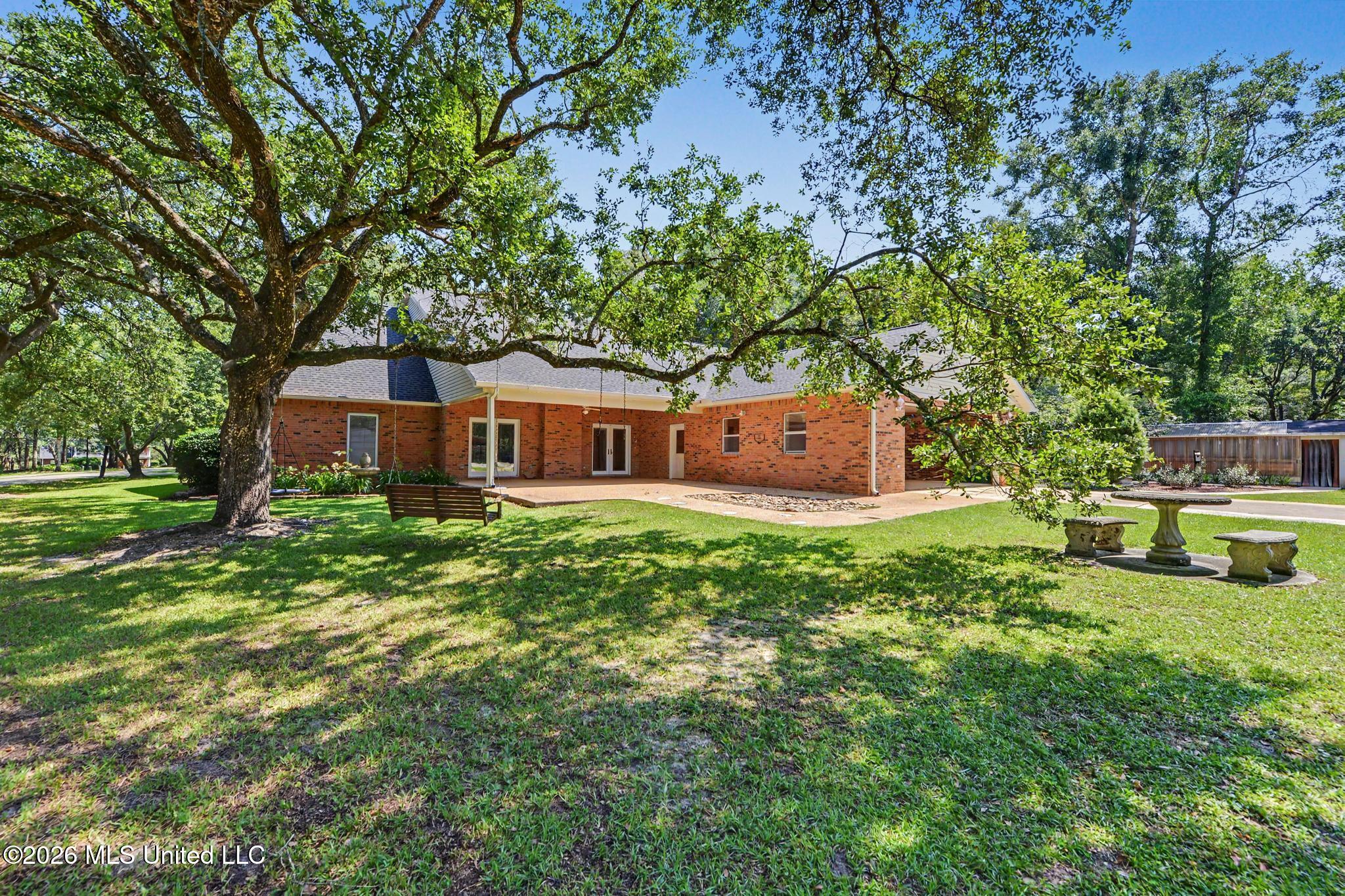 7504 Park Ridge Drive Property Photo 44