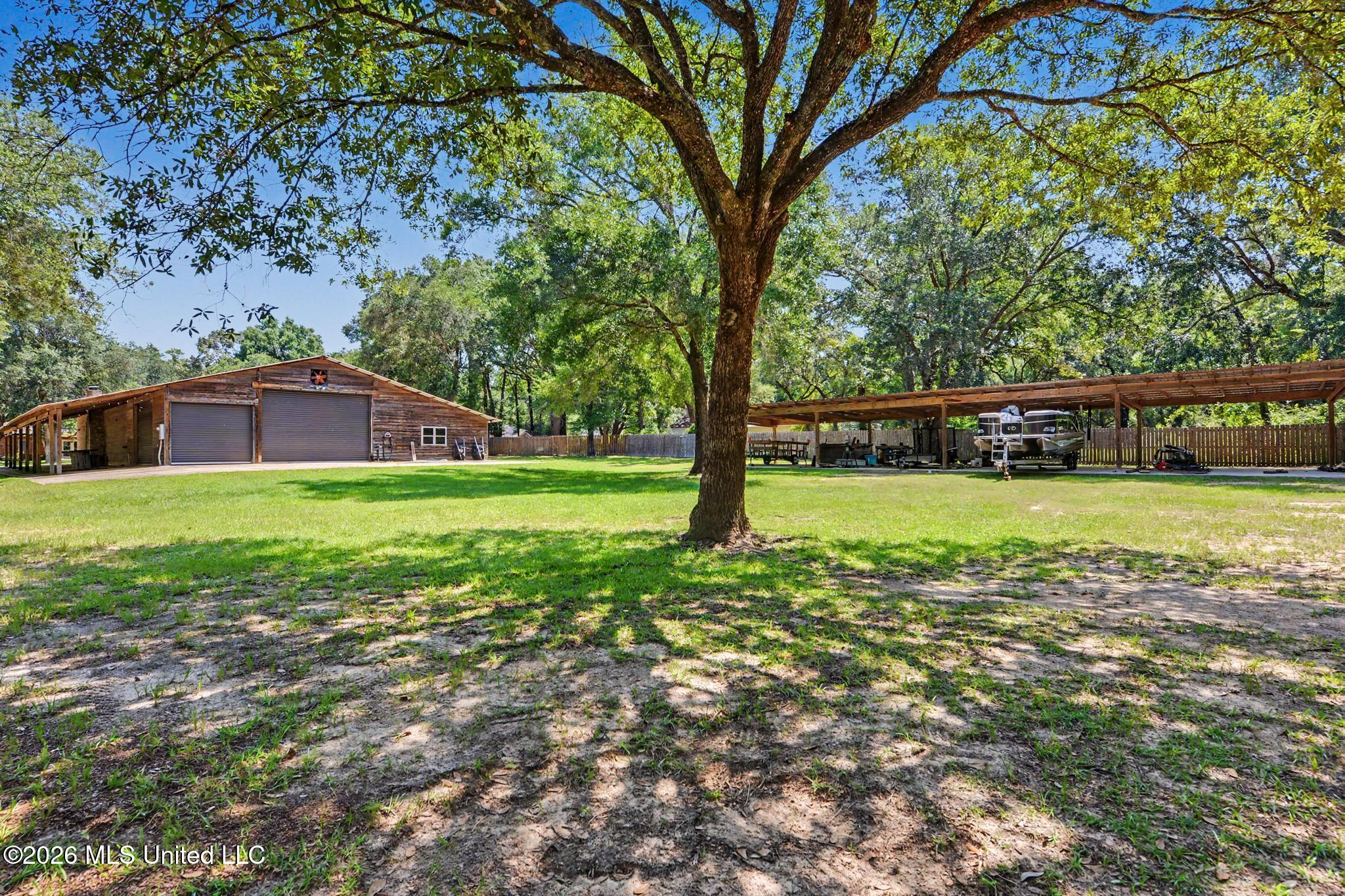 7504 Park Ridge Drive Property Photo 45