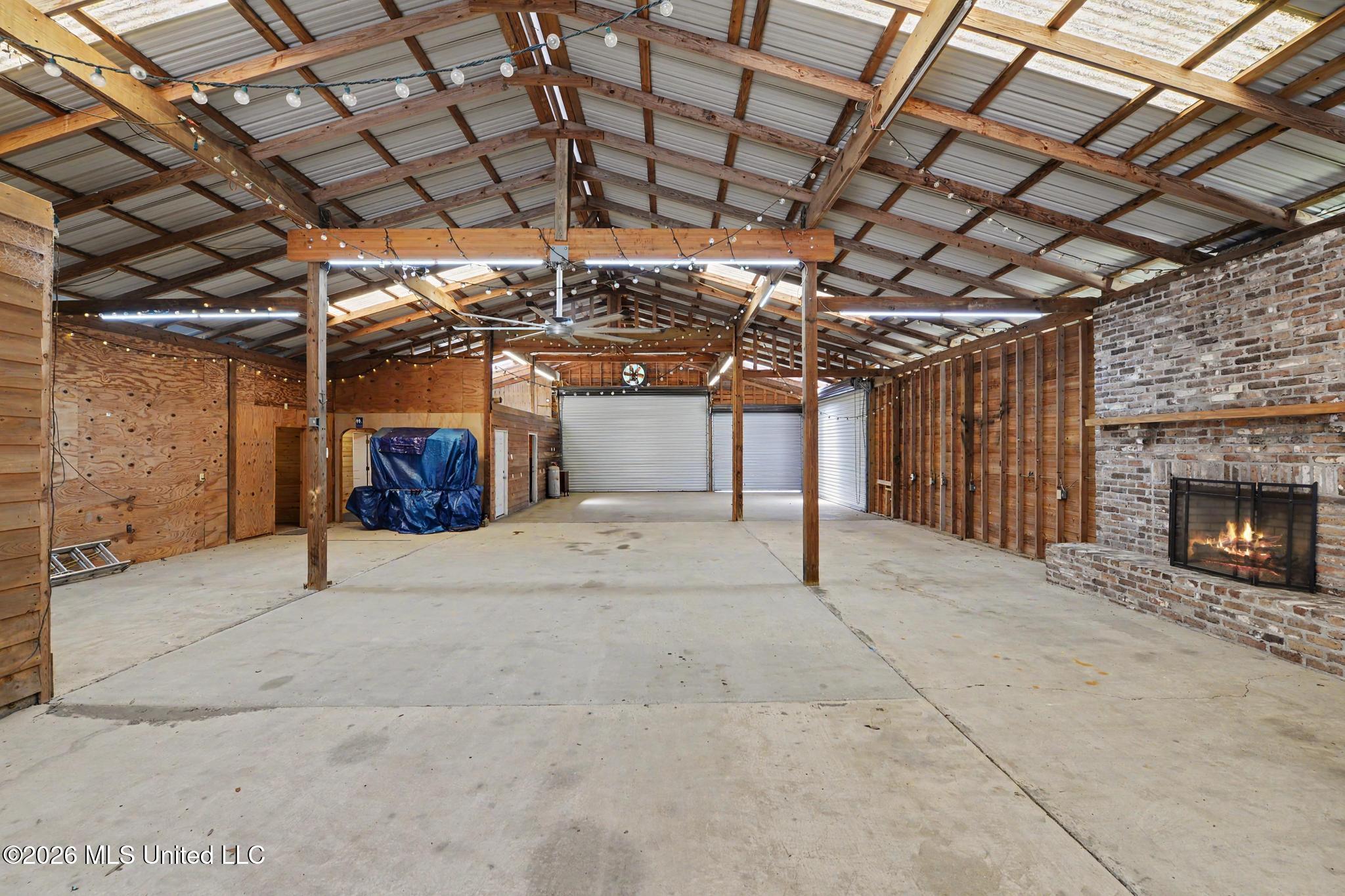 7504 Park Ridge Drive Property Photo 47