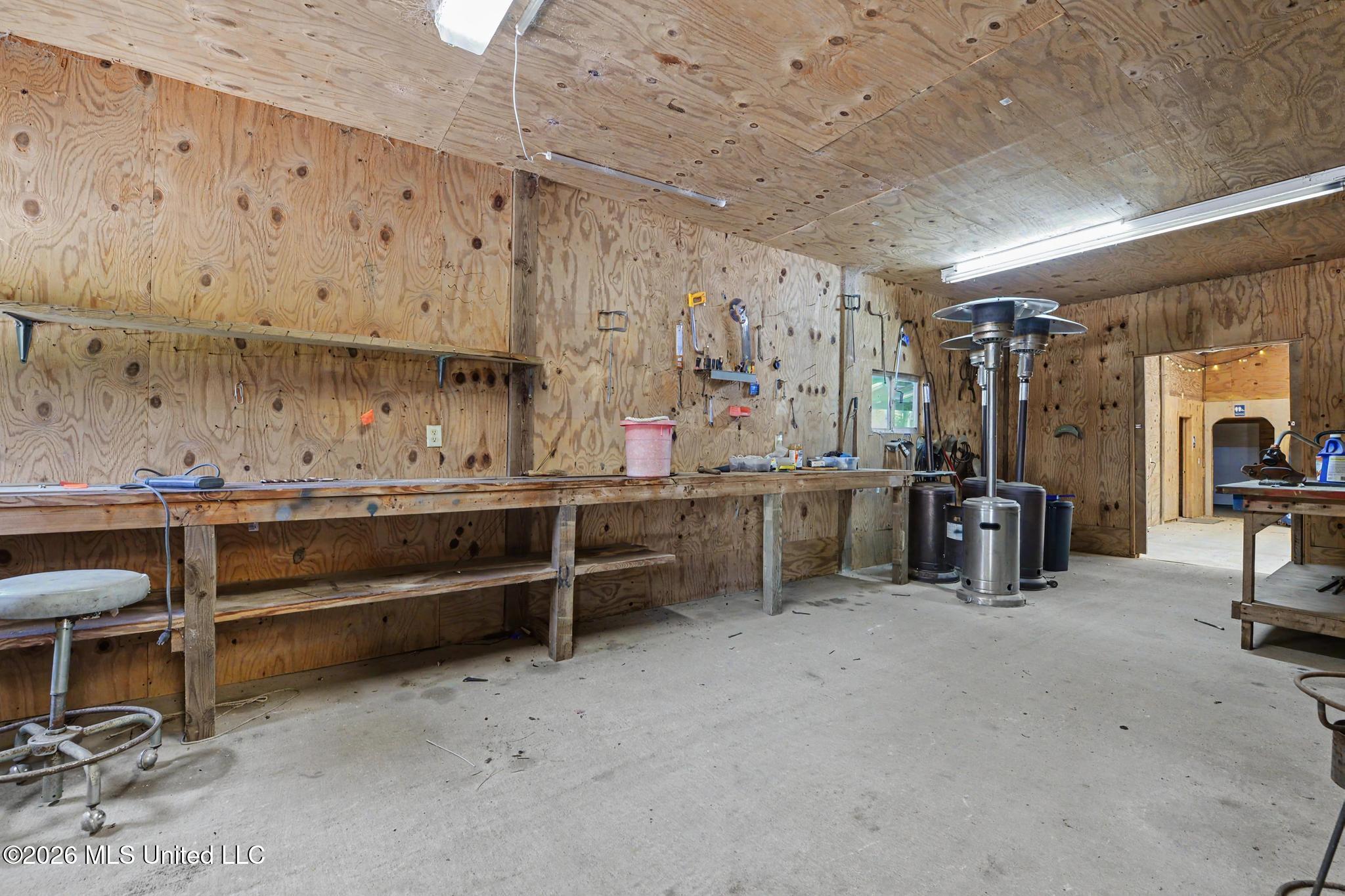 7504 Park Ridge Drive Property Photo 56