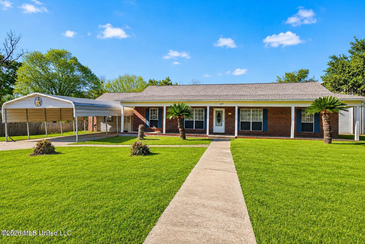 227 Old Highway 49 Property Photo 2