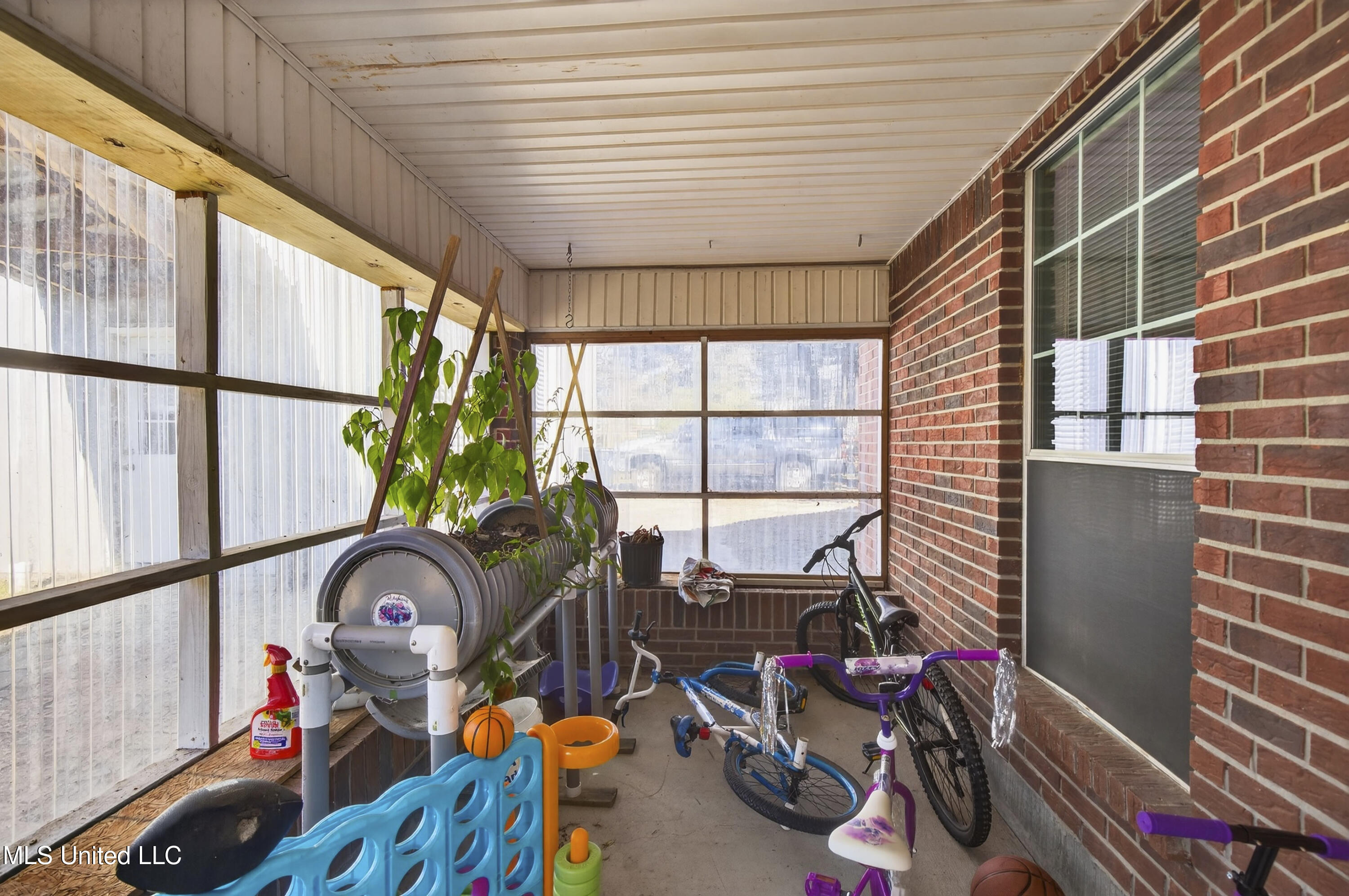 227 Old Highway 49 Property Photo 34