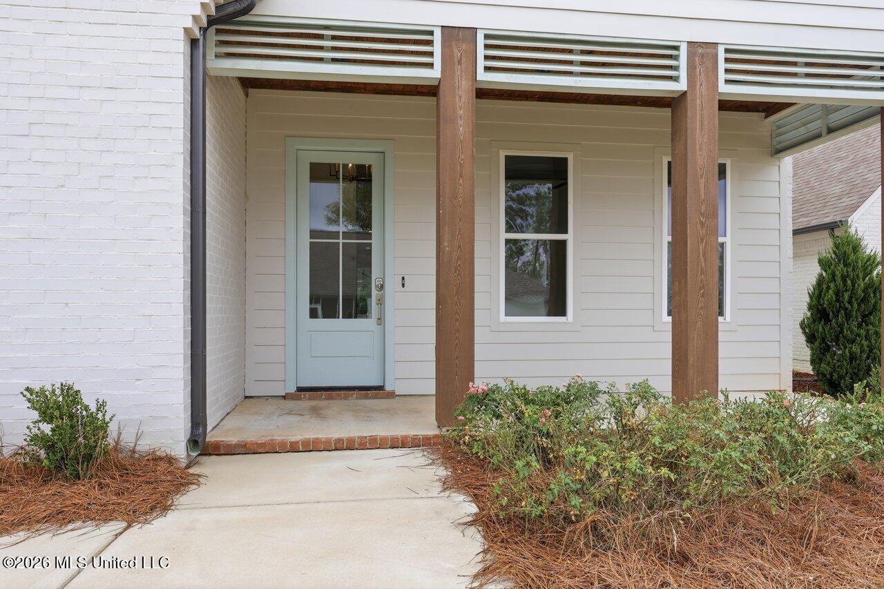 256 Arbor Trail Property Photo 5