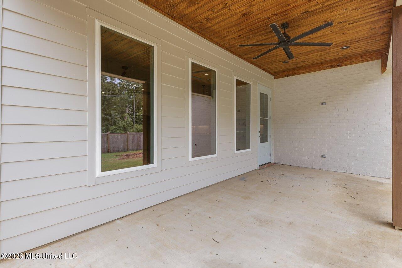 256 Arbor Trail Property Photo 40