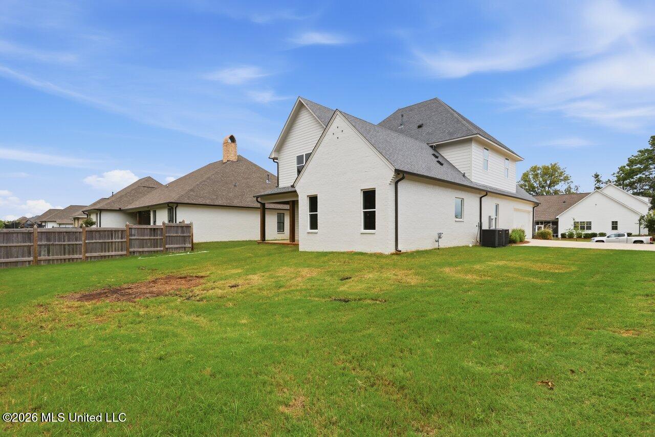 256 Arbor Trail Property Photo 42