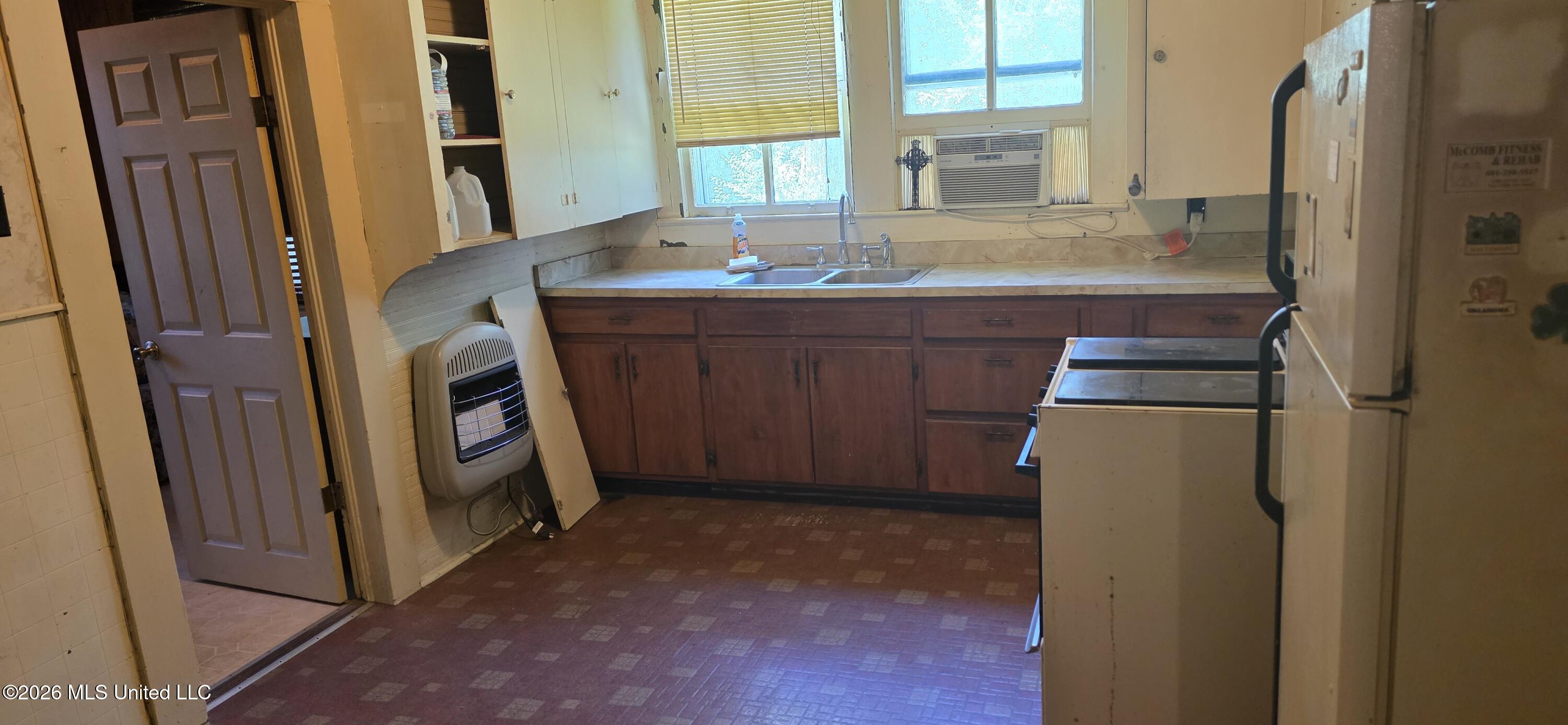 425 Cameron Street Property Photo 21