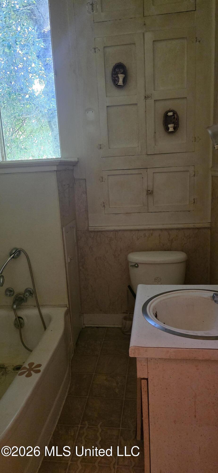 425 Cameron Street Property Photo 62