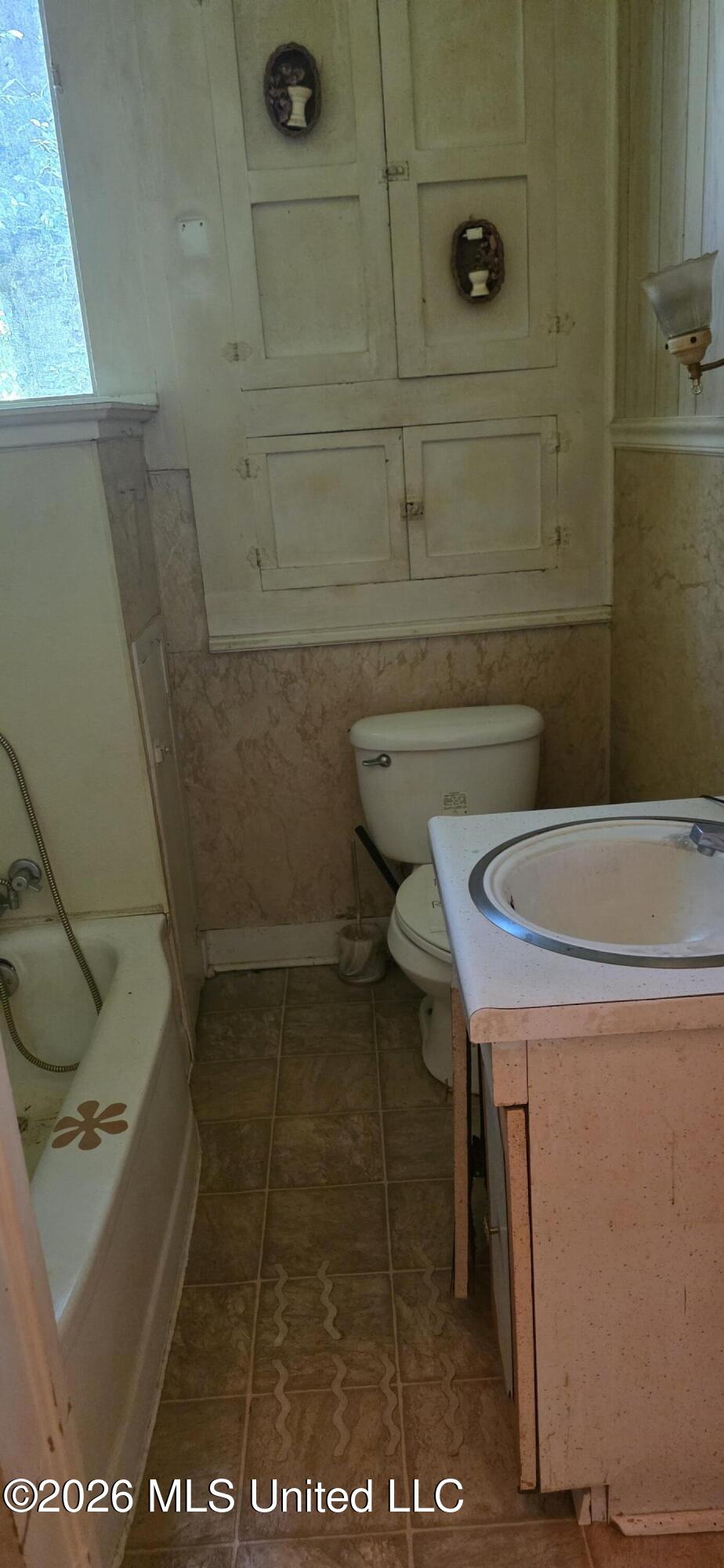 425 Cameron Street Property Photo 64