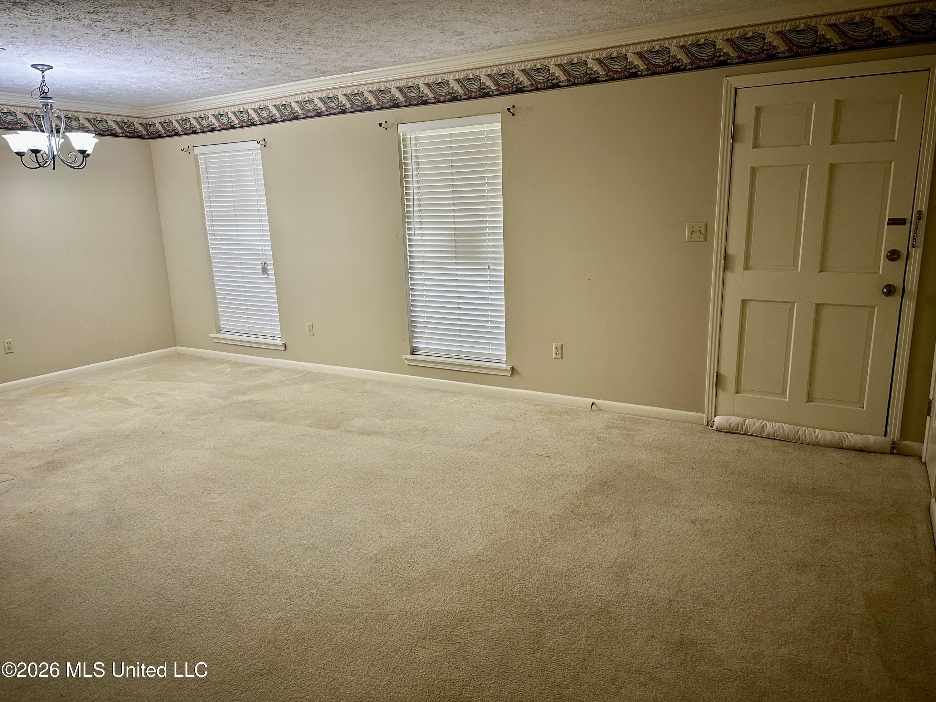 321 Sharon Hills Drive Property Photo 5