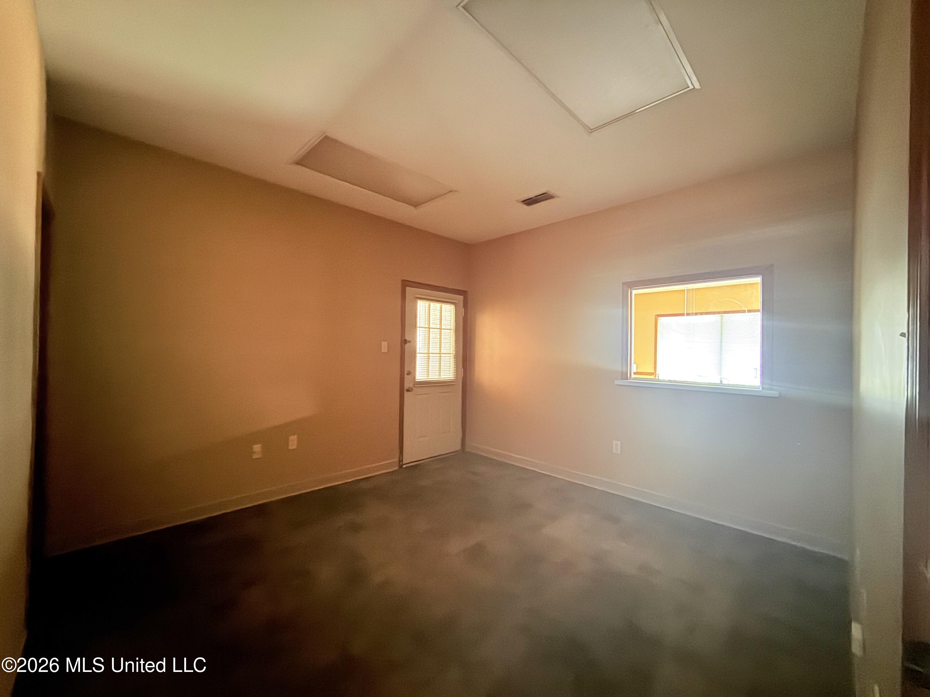 604 Delaware Avenue Property Photo 25