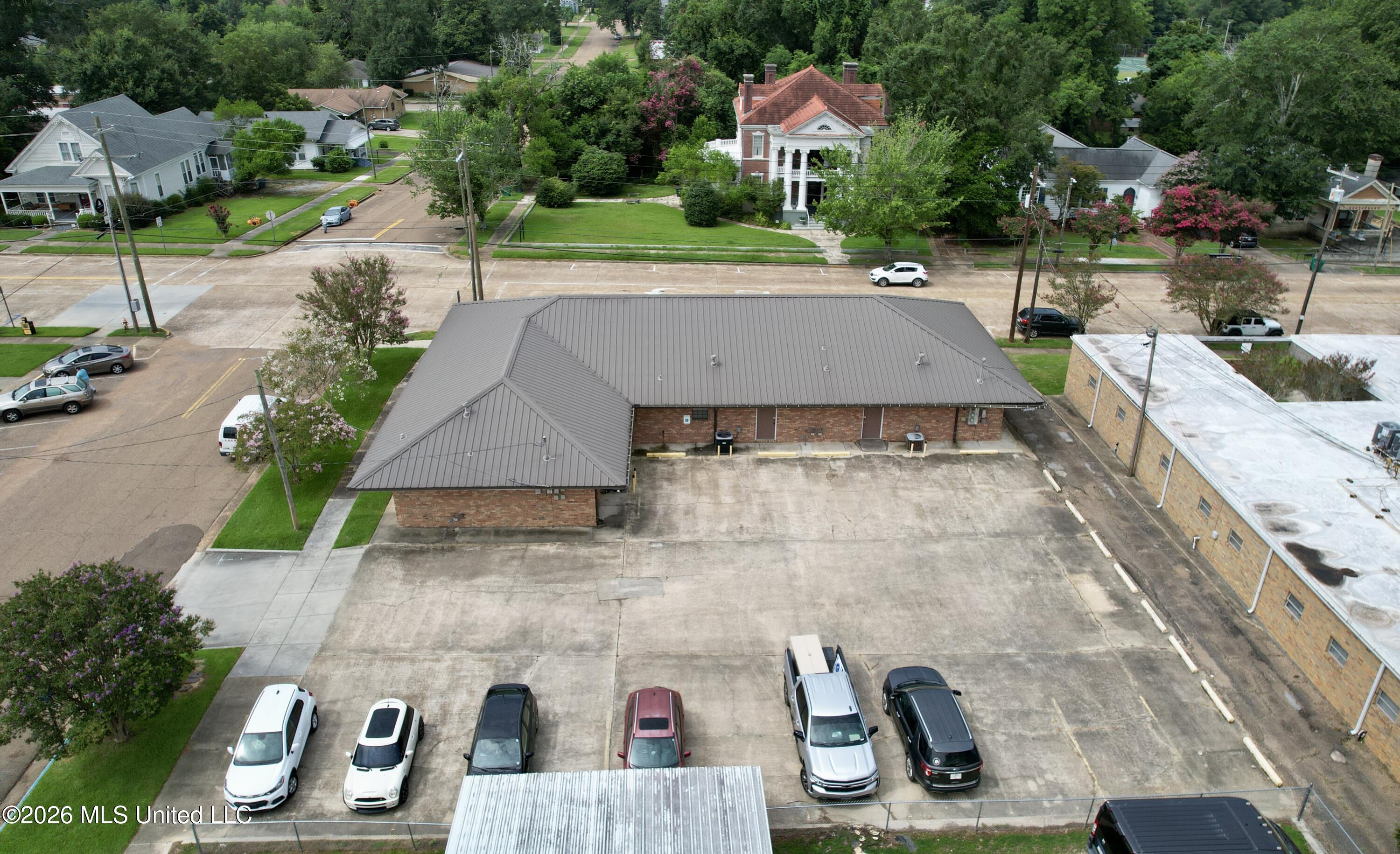 604 Delaware Avenue Property Photo 36