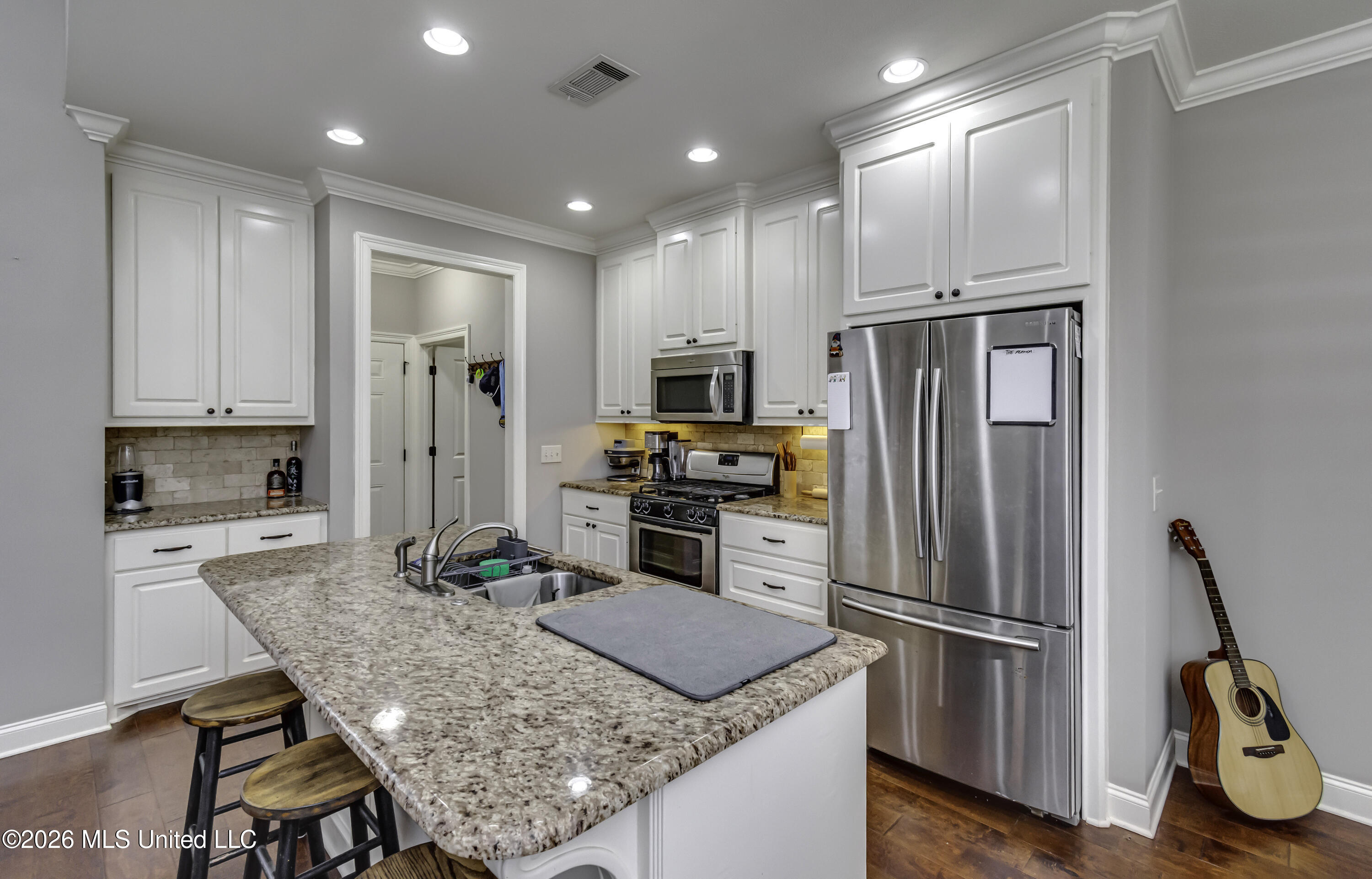 303 Ridge Pointe Drive Property Photo 13