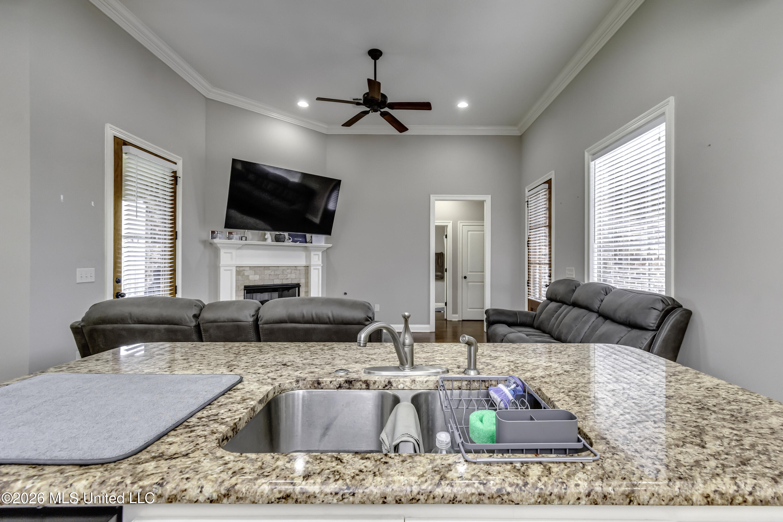 303 Ridge Pointe Drive Property Photo 18