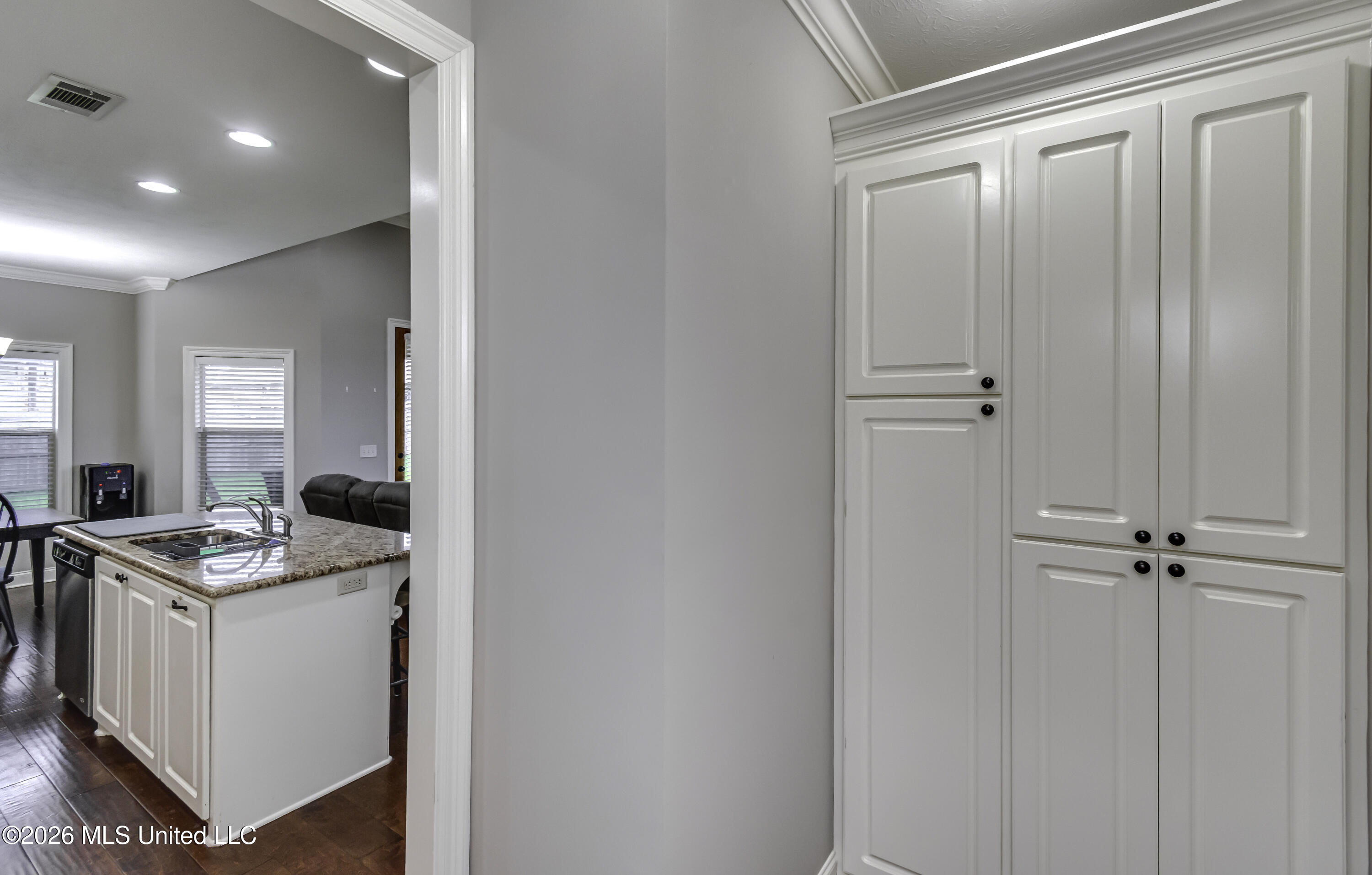 303 Ridge Pointe Drive Property Photo 21