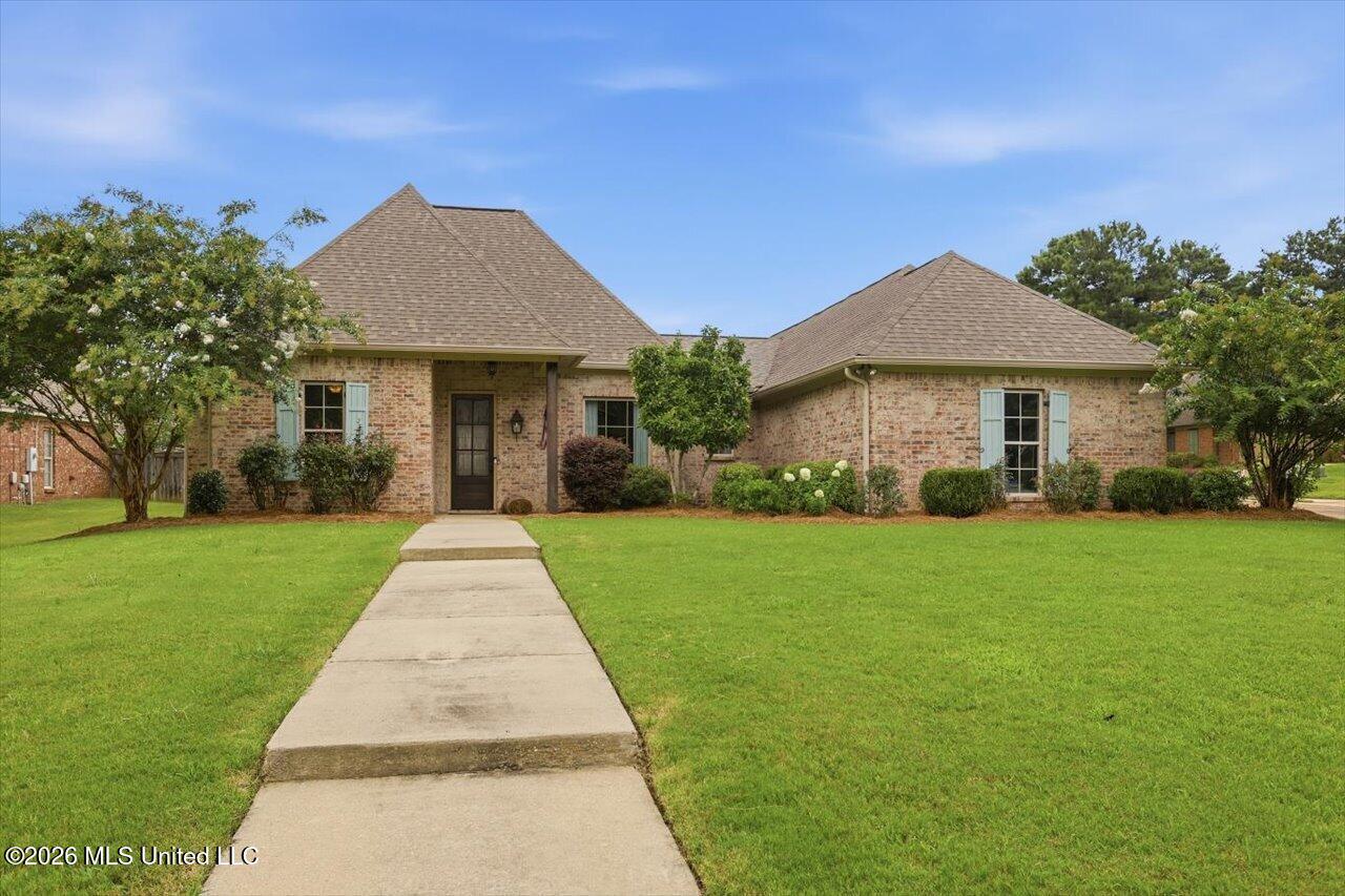 109 Mullherrin Drive Property Photo 1